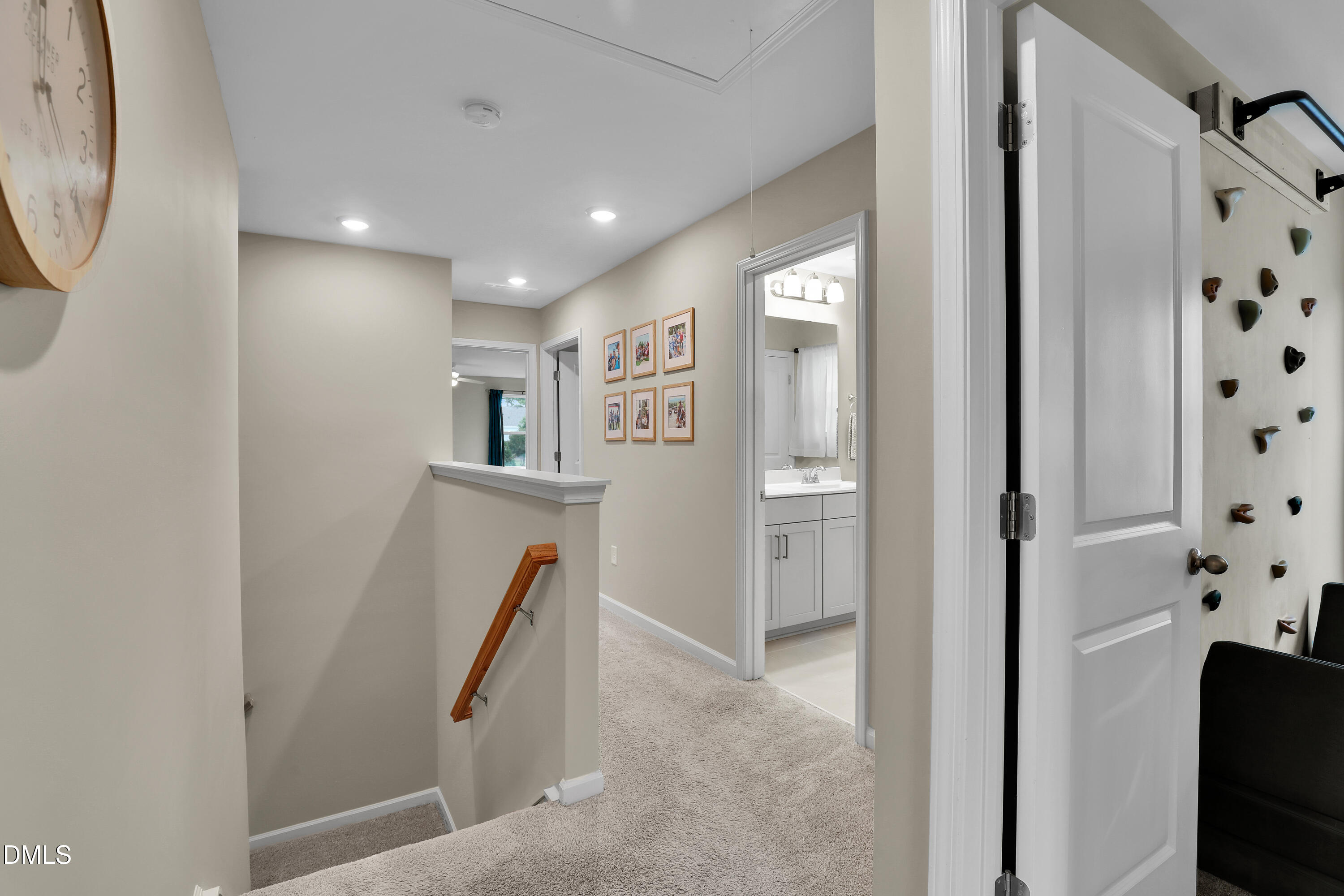 228 Sage Oak Lane Property Photo 18