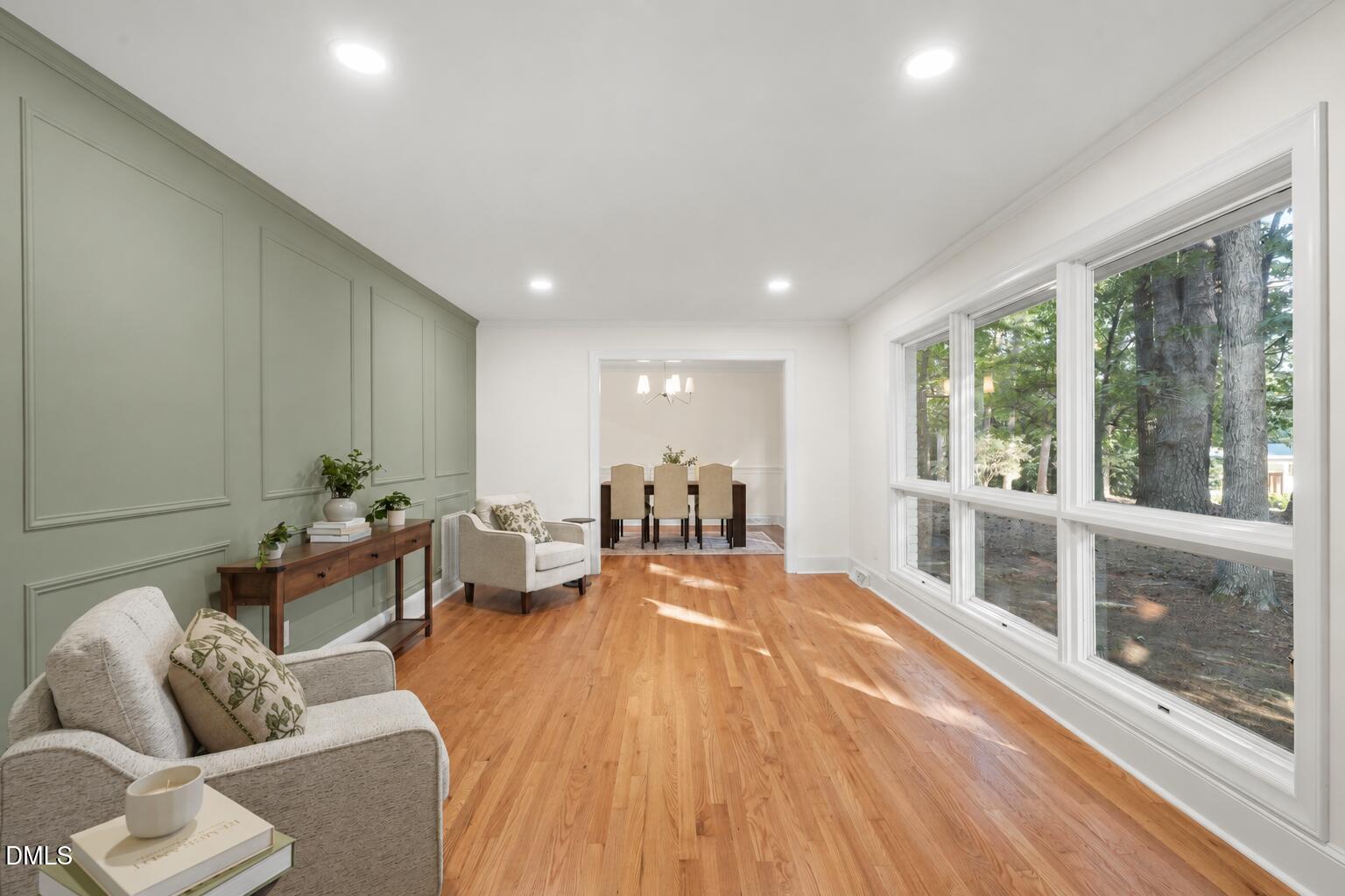 4900 Larchmont Drive Property Photo 12