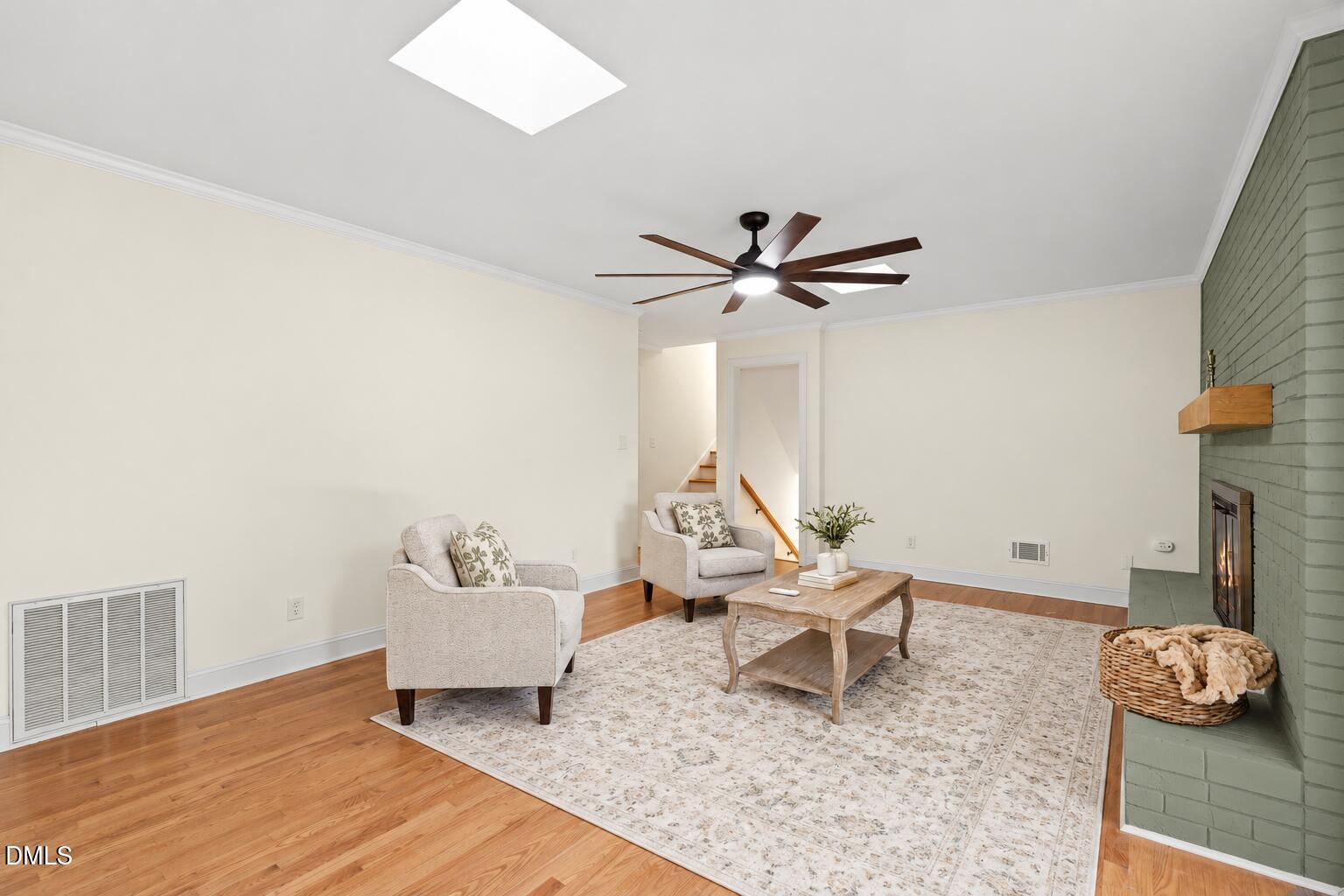4900 Larchmont Drive Property Photo 13