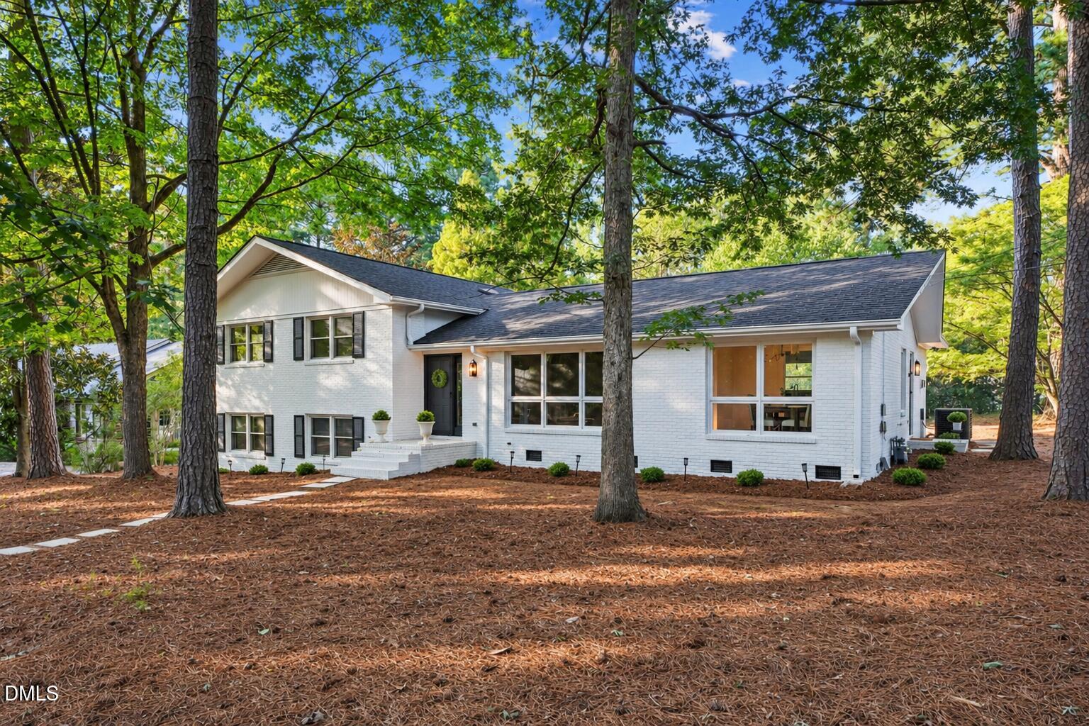 4900 Larchmont Drive Property Photo 31