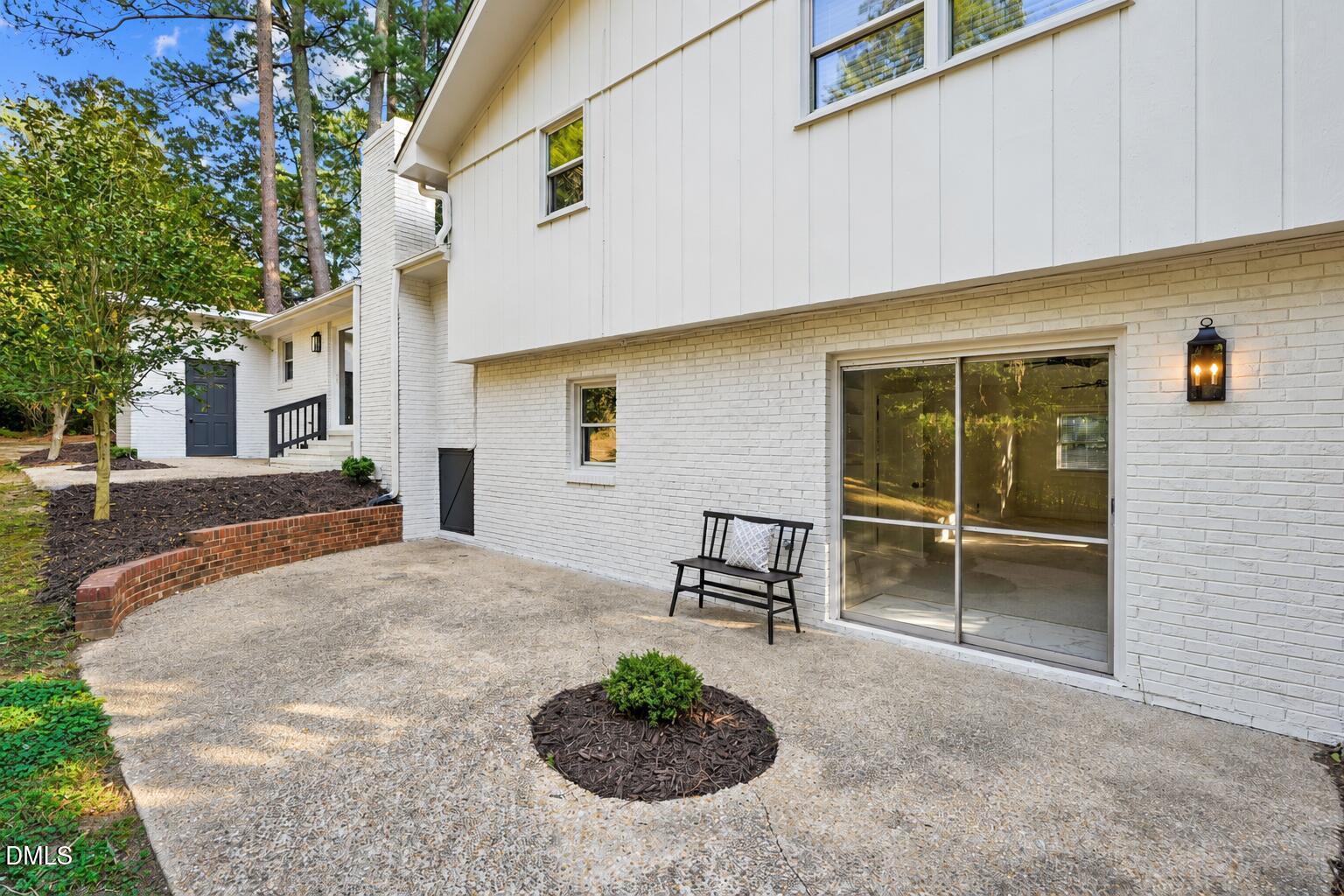 4900 Larchmont Drive Property Photo 40