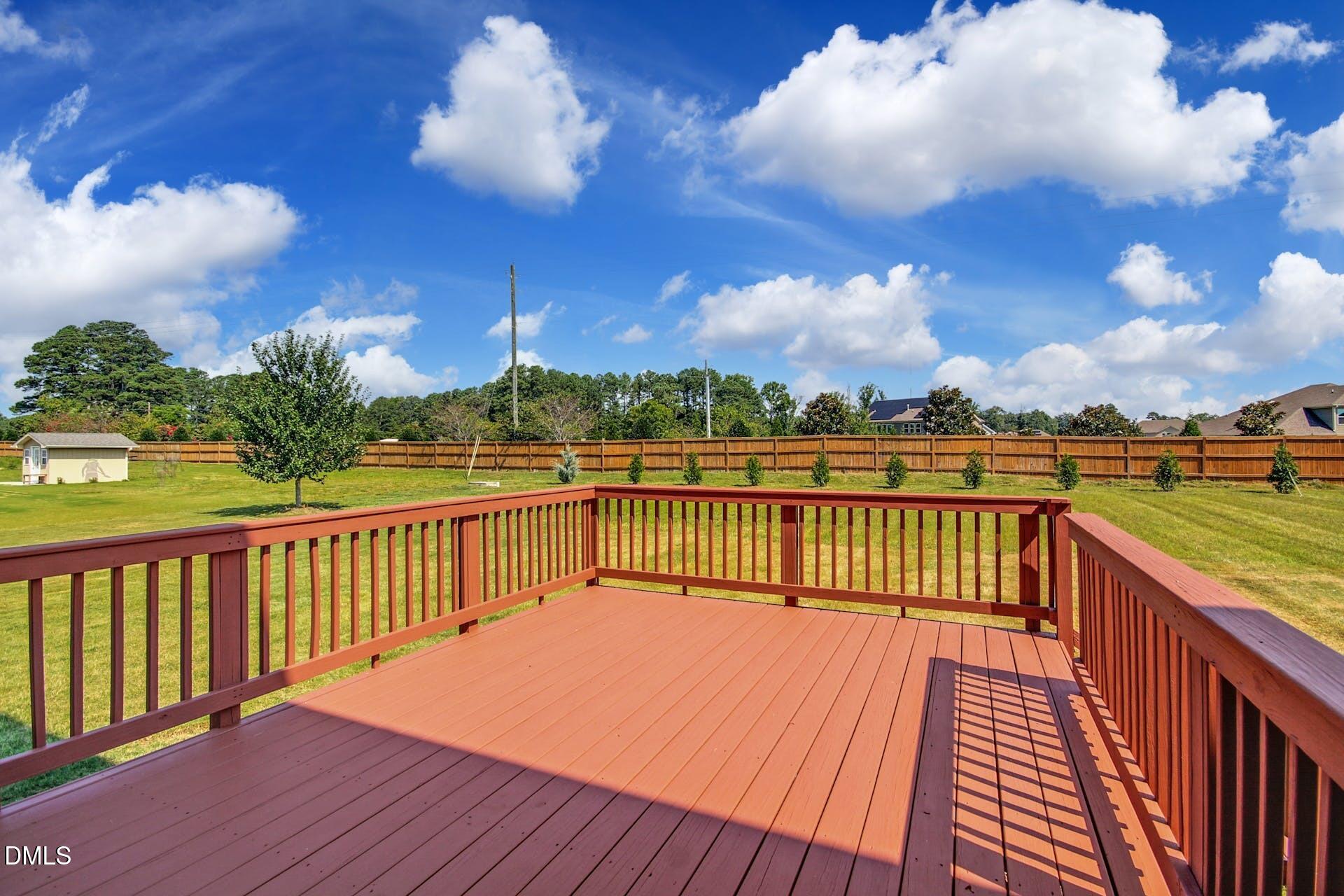 2204 Stillness Pond Lane Property Photo 5