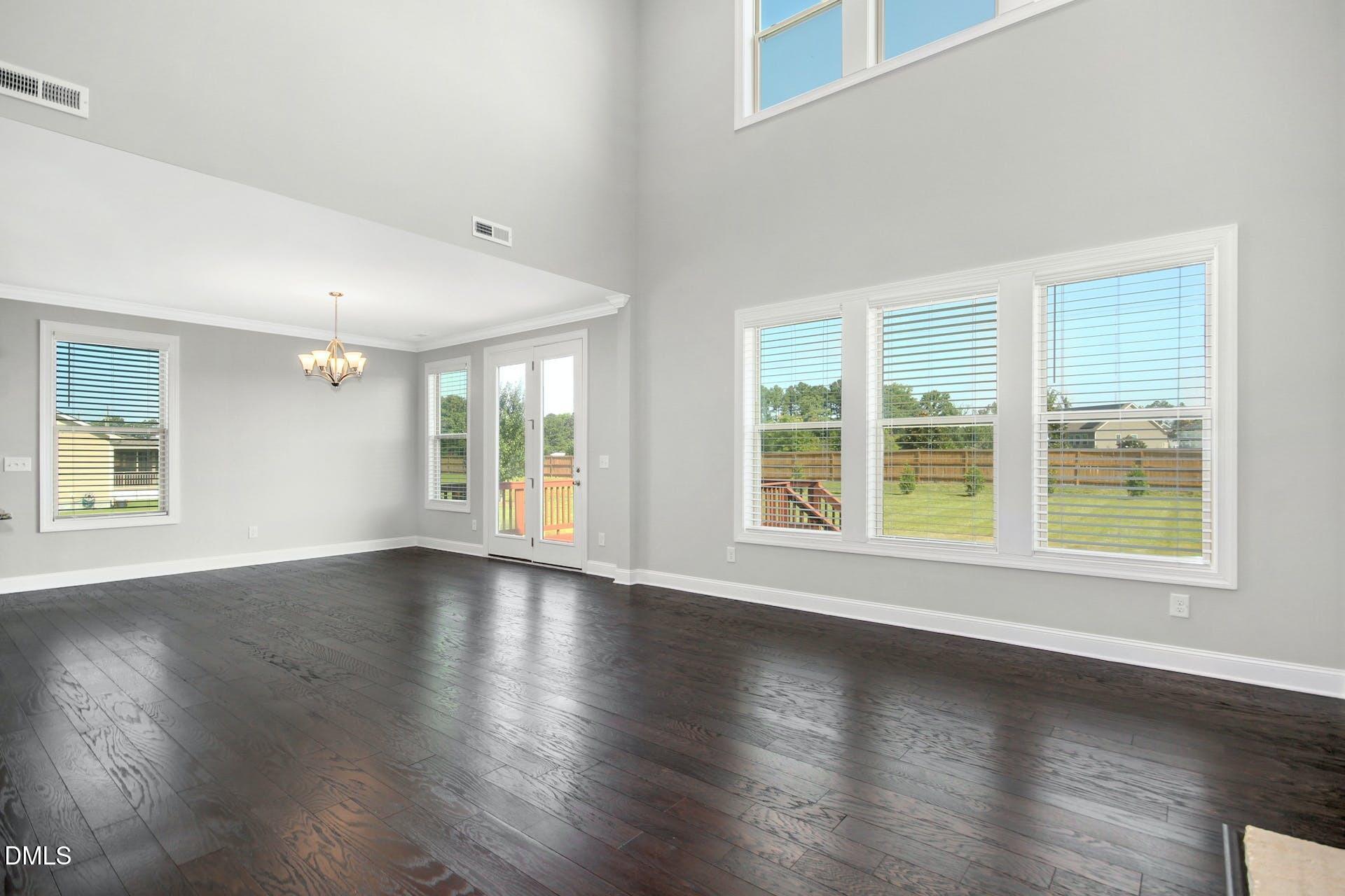 2204 Stillness Pond Lane Property Photo 8