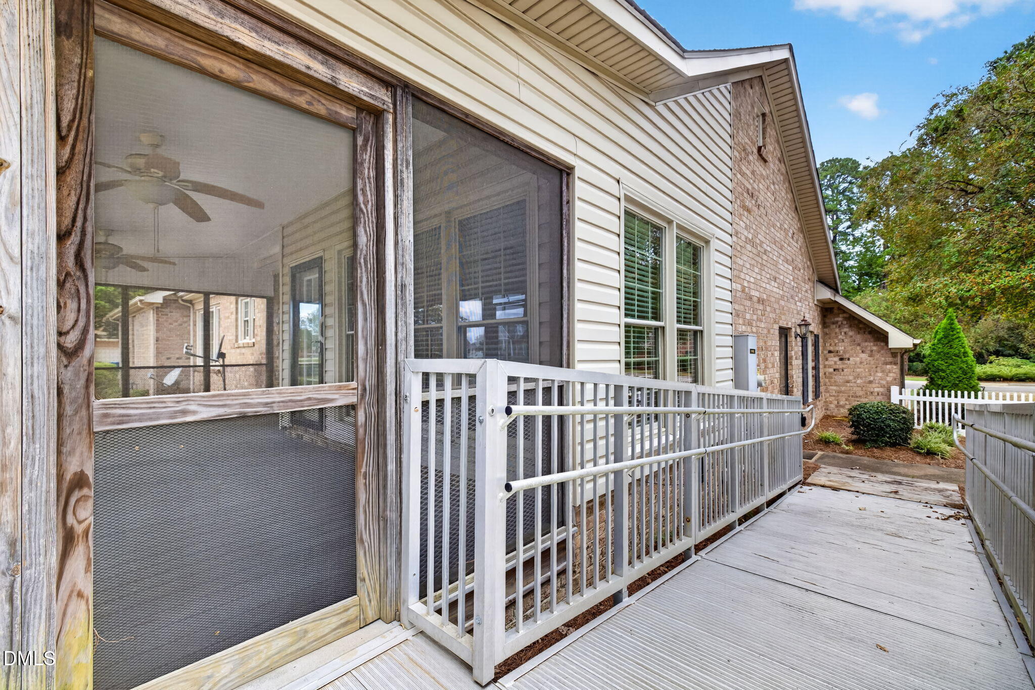 1003 W Pope Street Property Photo 42