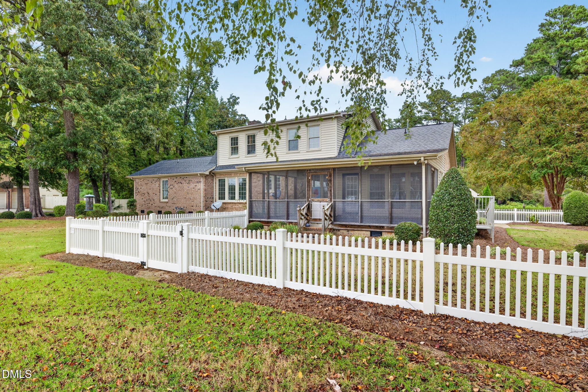 1003 W Pope Street Property Photo 45