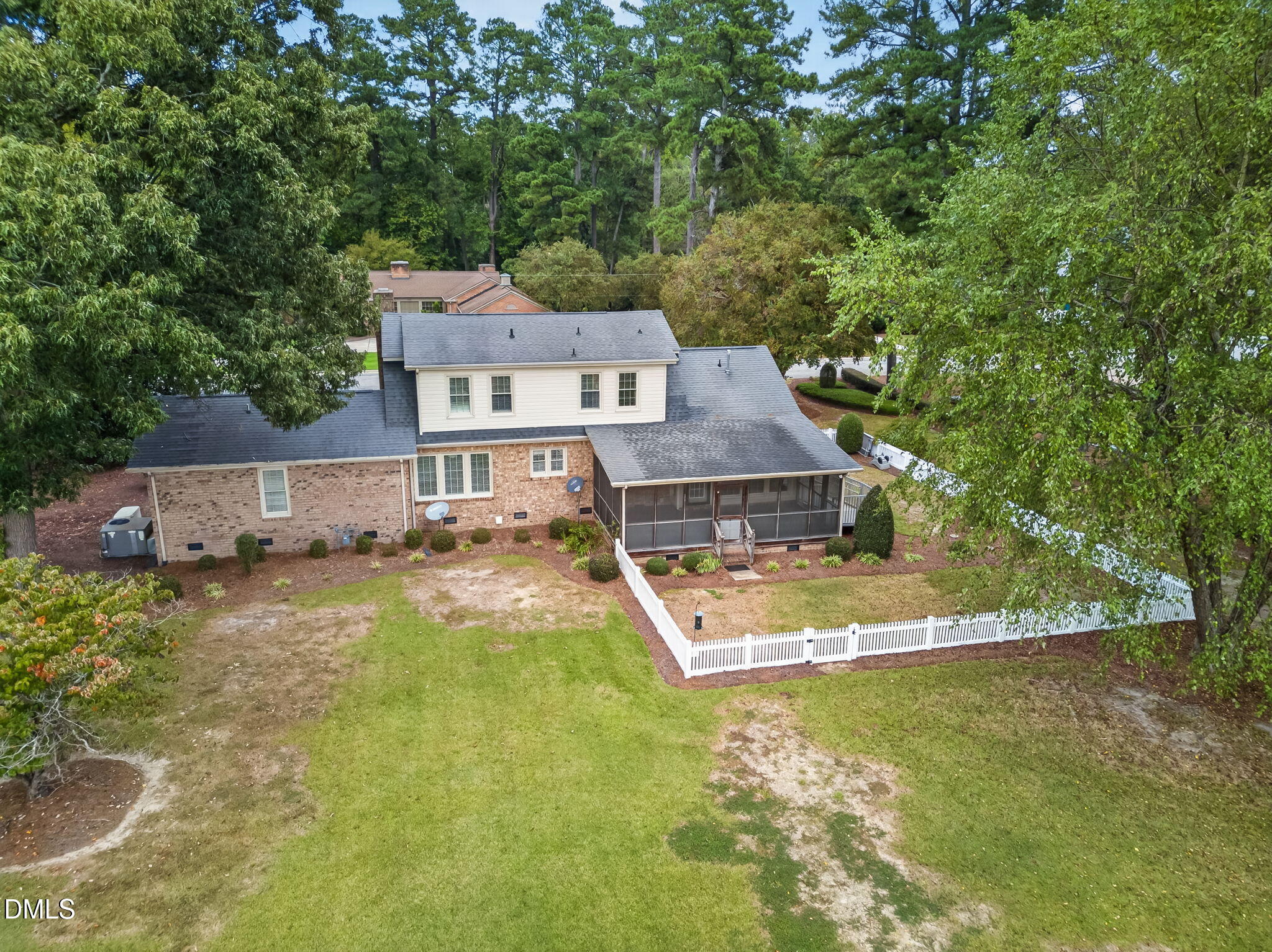 1003 W Pope Street Property Photo 55