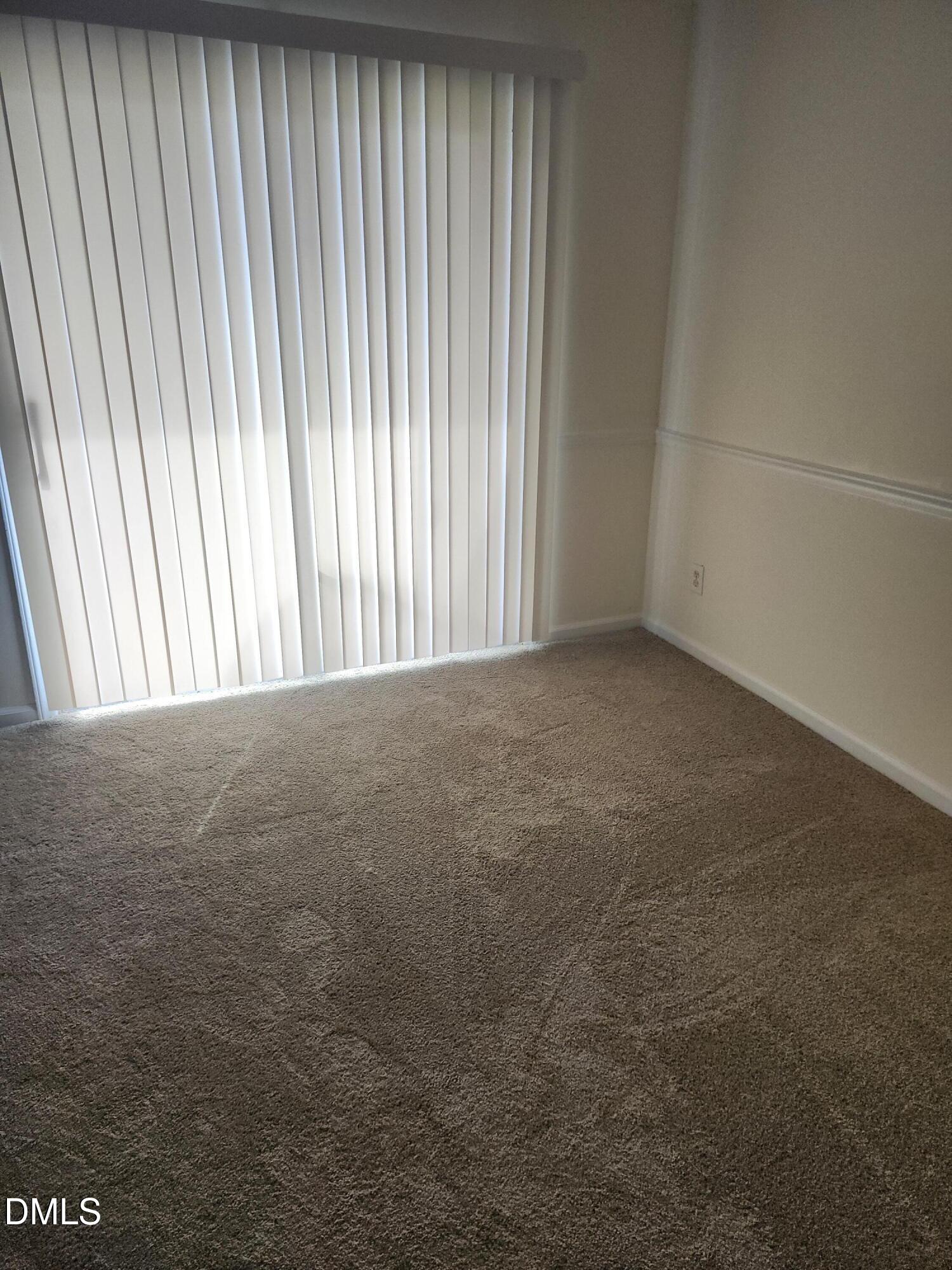 143 Coleridge Court 143 Property Photo 3