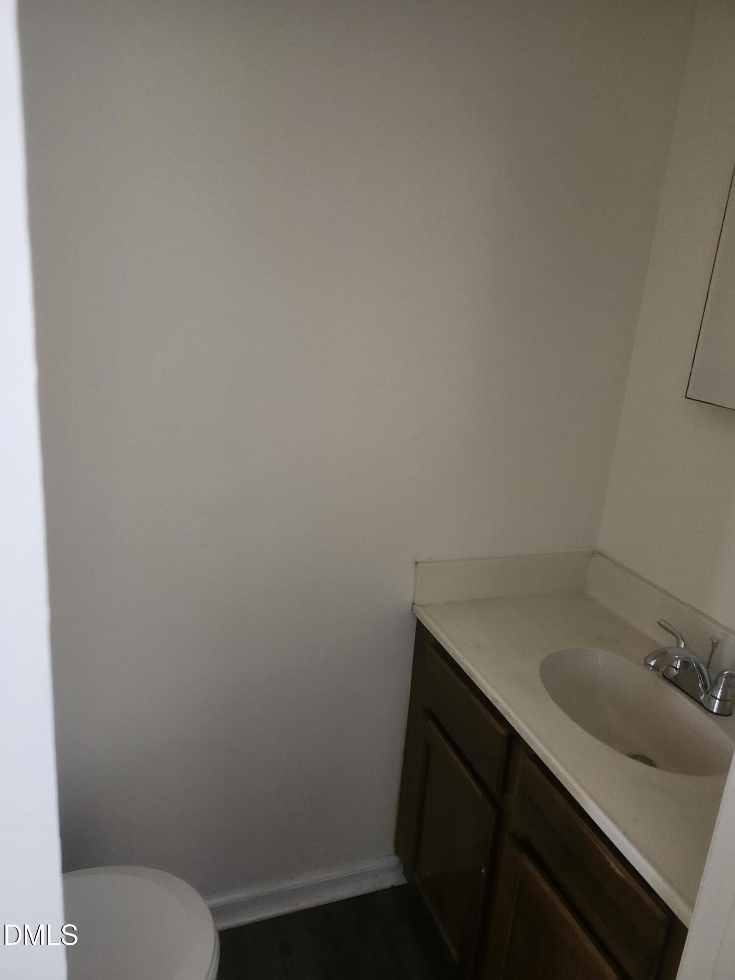 143 Coleridge Court 143 Property Photo 4