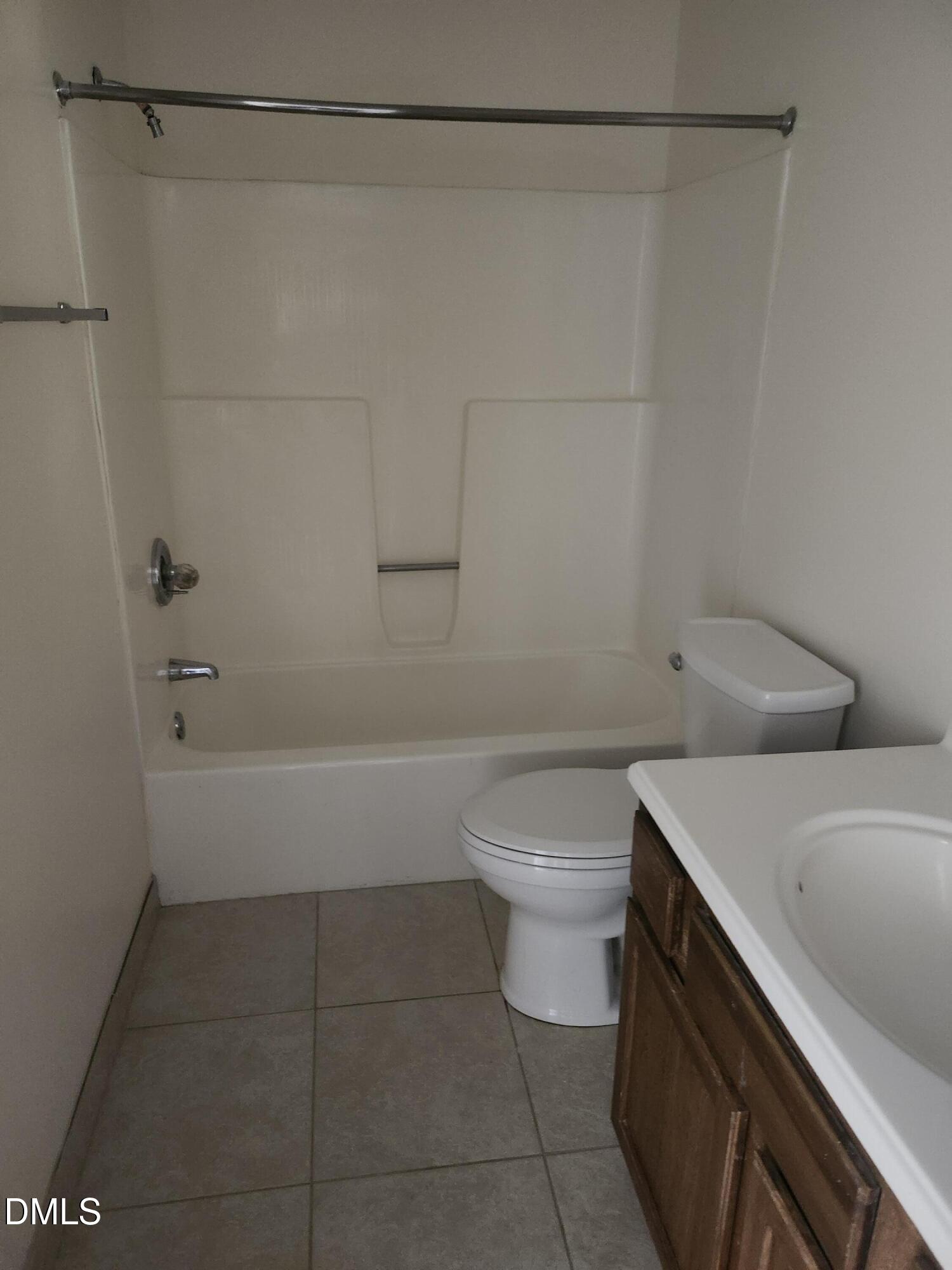 143 Coleridge Court 143 Property Photo 7