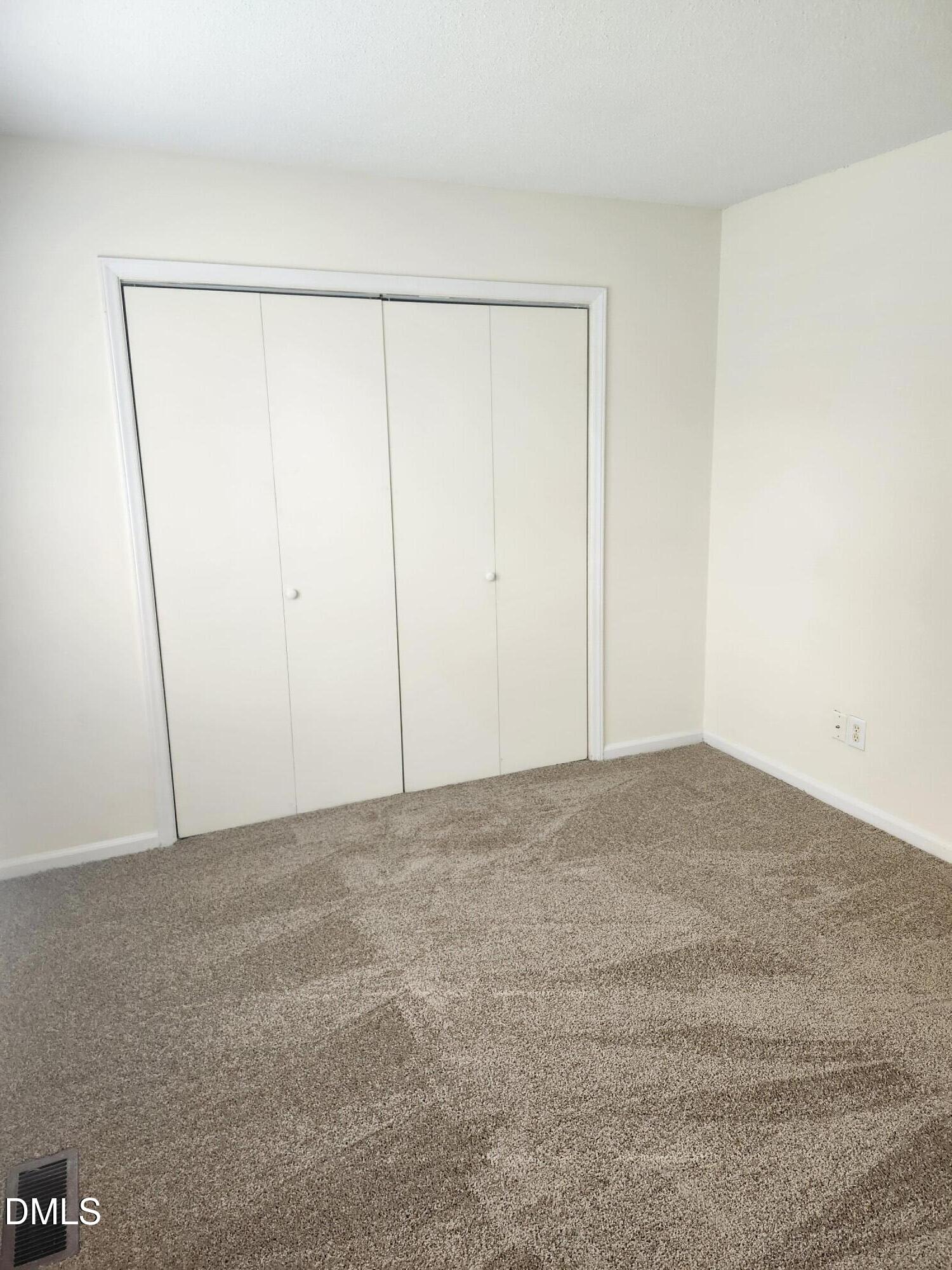 143 Coleridge Court 143 Property Photo 8