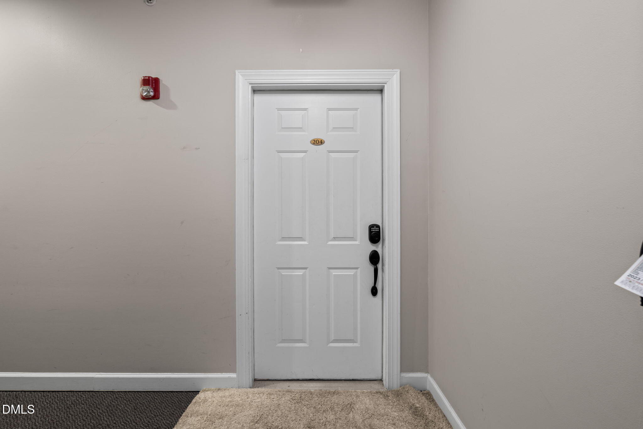 524 Aberdeen Drive 204 Property Photo 3