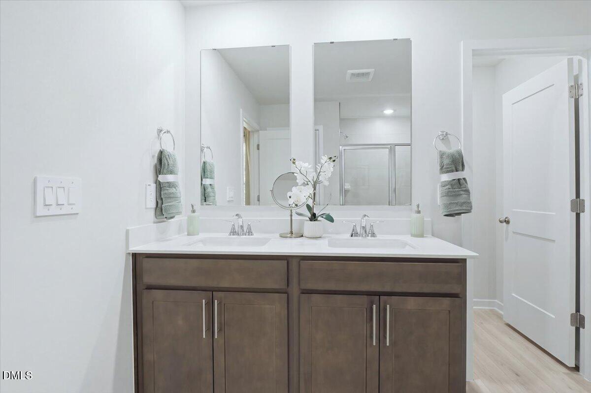 5910 Fallowfield Lane Property Photo 24