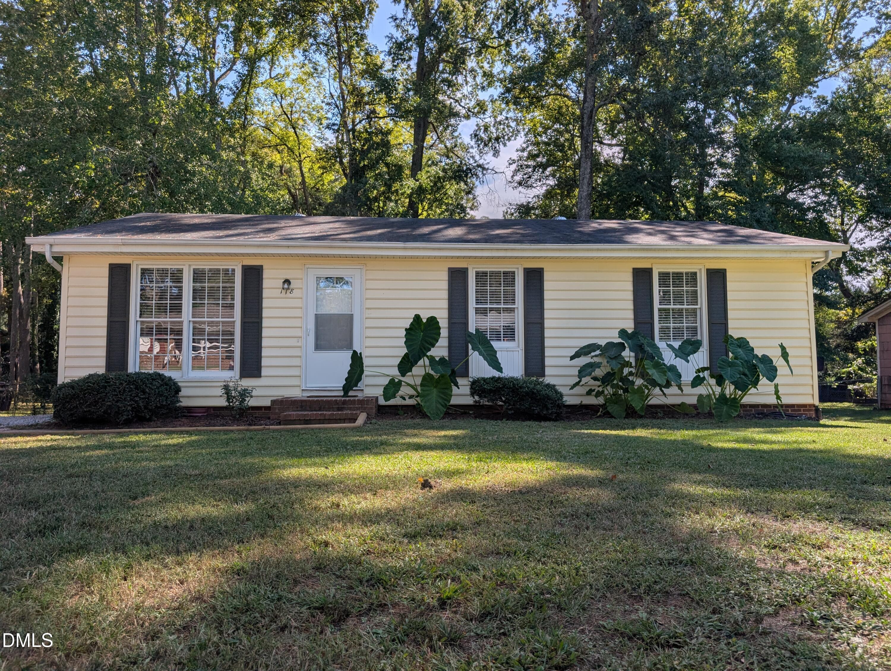 118 E Mciver Street Property Photo 1