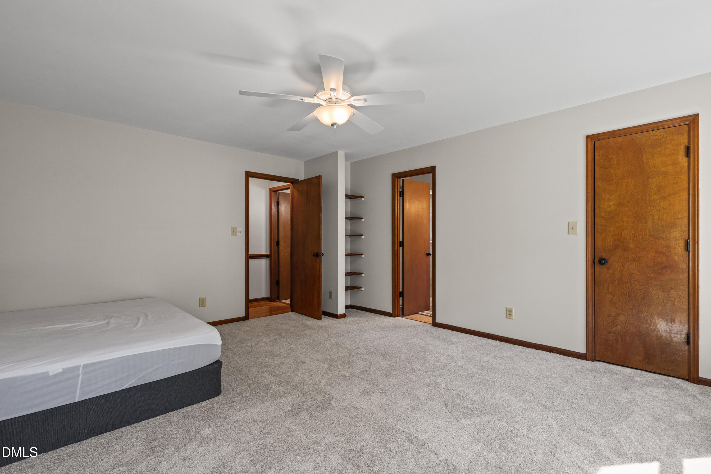 8509 Ashwood Drive Property Photo 13