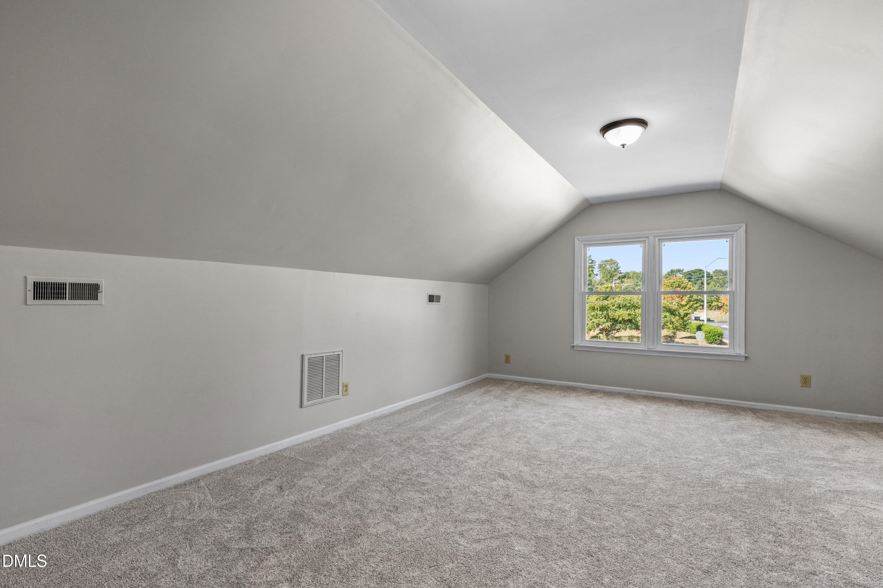 8509 Ashwood Drive Property Photo 22