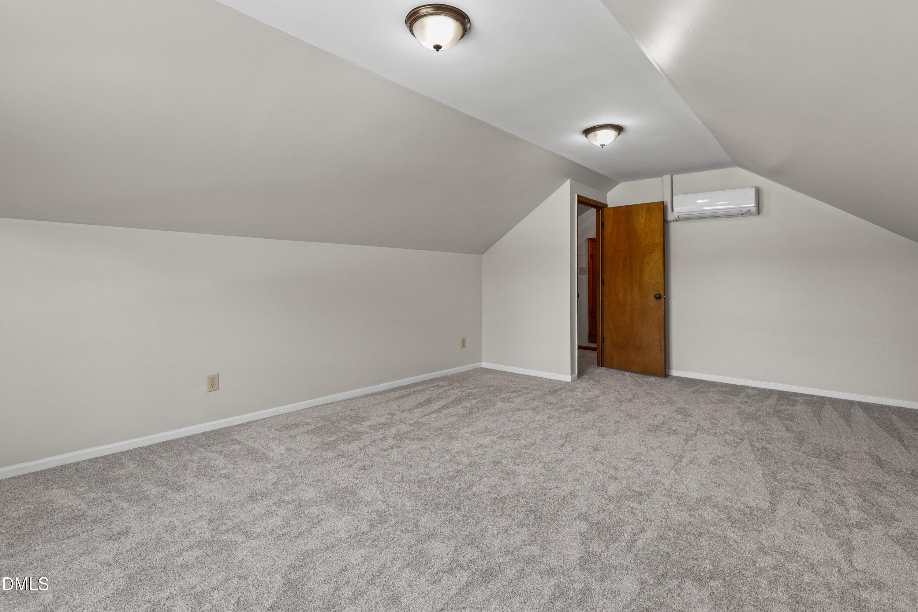 8509 Ashwood Drive Property Photo 23