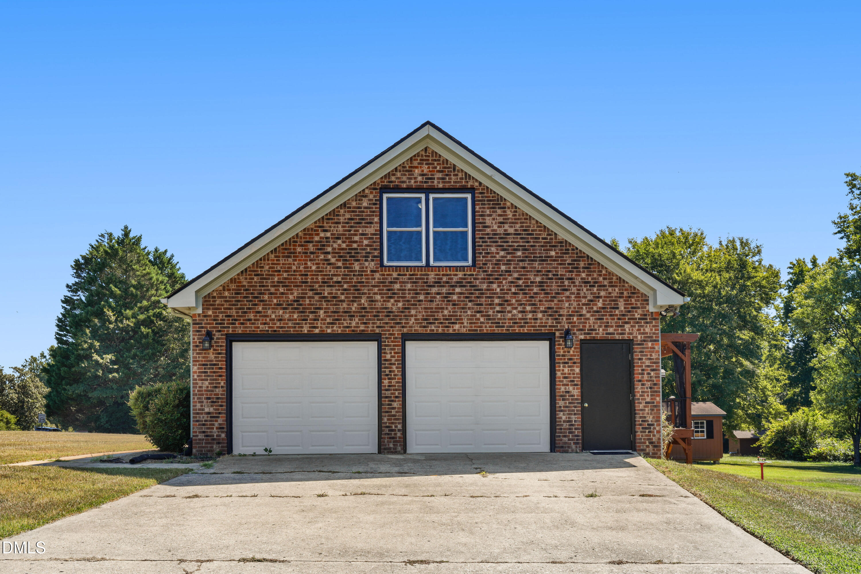 8509 Ashwood Drive Property Photo 32