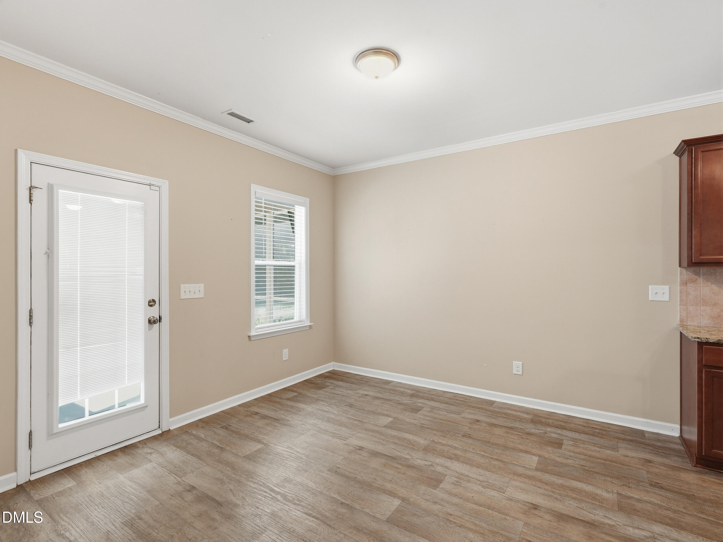 1405 Moores Creek Drive Property Photo 5