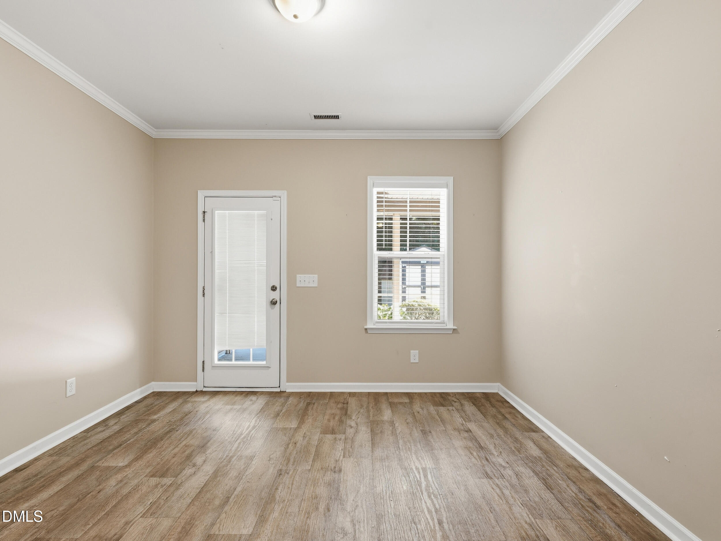1405 Moores Creek Drive Property Photo 12