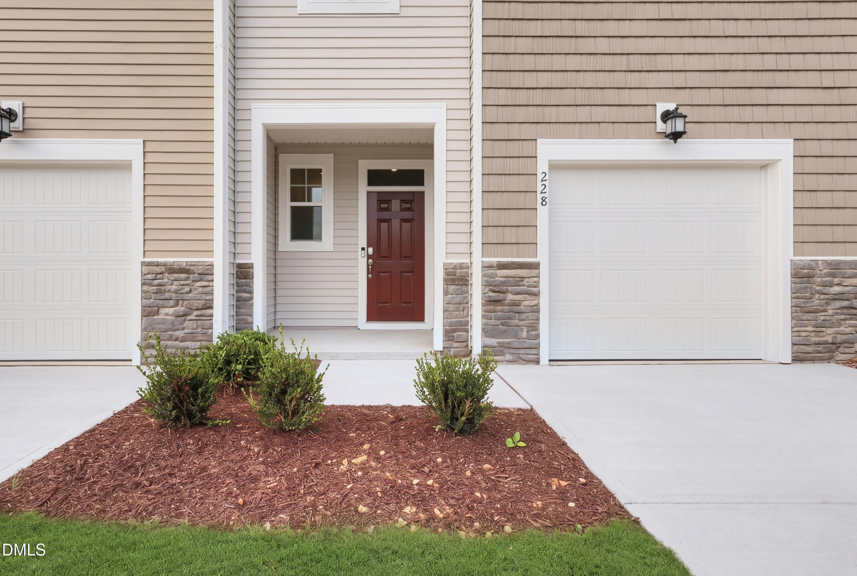 228 Blossom Field Way Property Photo 2