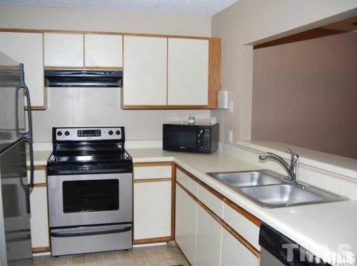931 Springfork Drive 931 Property Photo 3