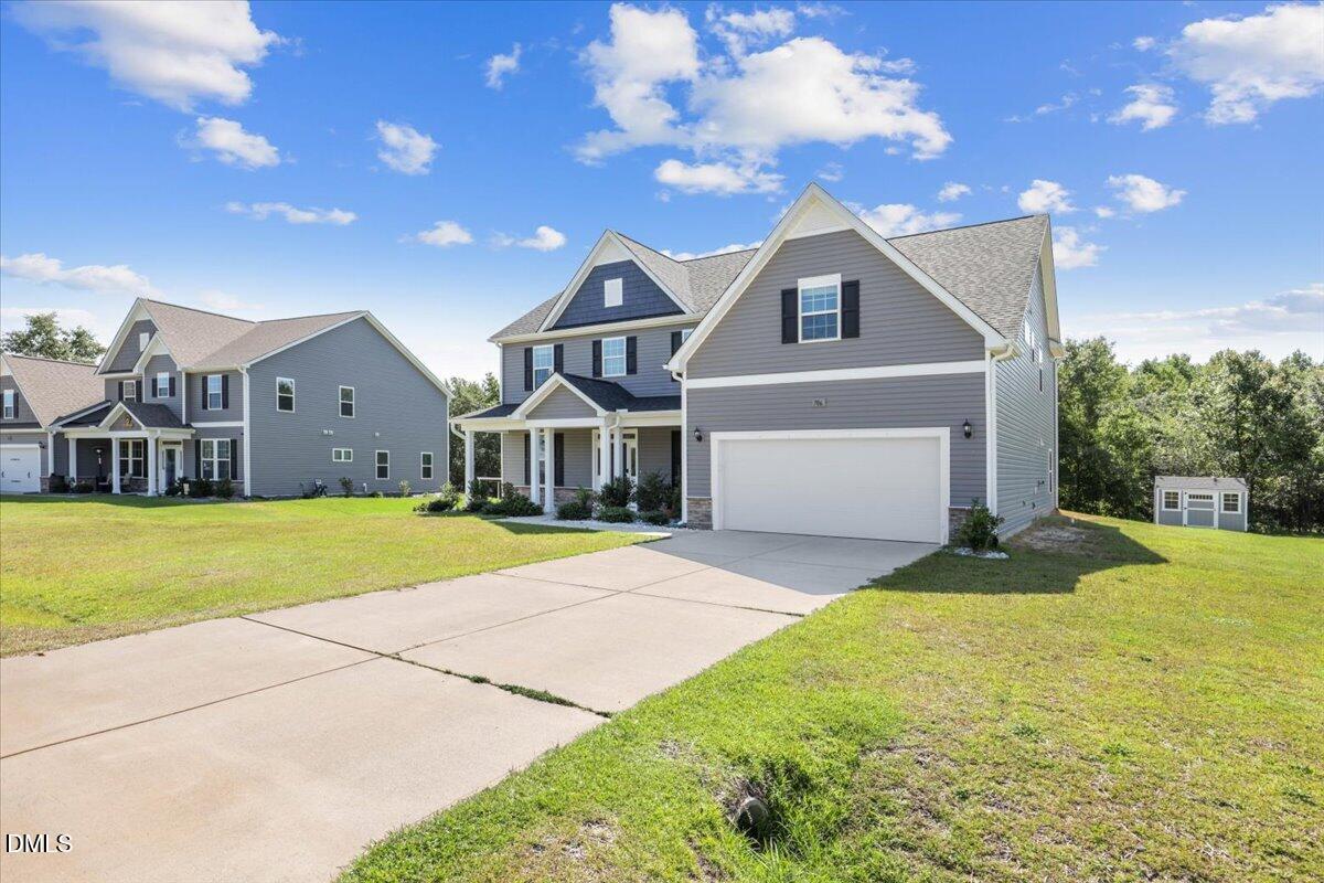 706 Tuscany Circle Property Photo 3