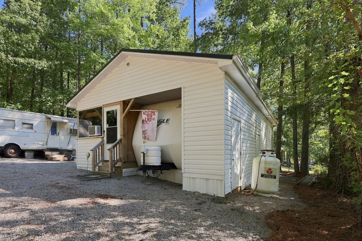 118 Geronimo Drive Property Photo 4