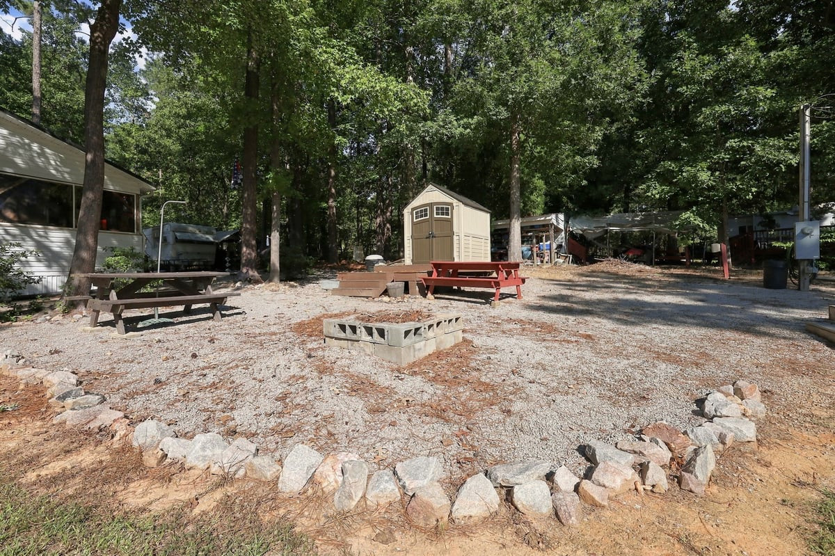 118 Geronimo Drive Property Photo 27