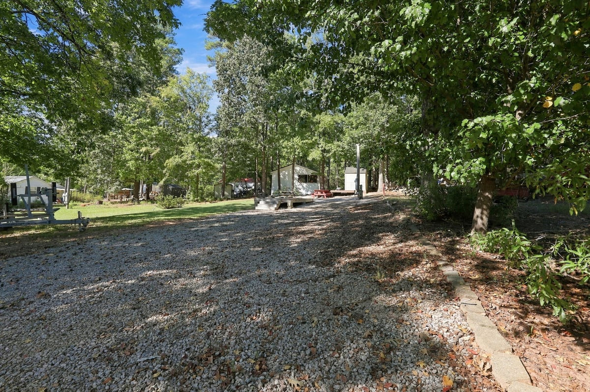 118 Geronimo Drive Property Photo 30