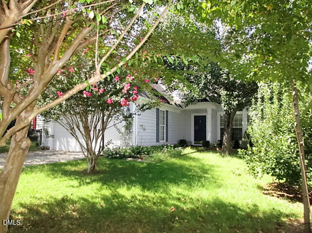 113 Bracken Trail Circle Property Photo 1
