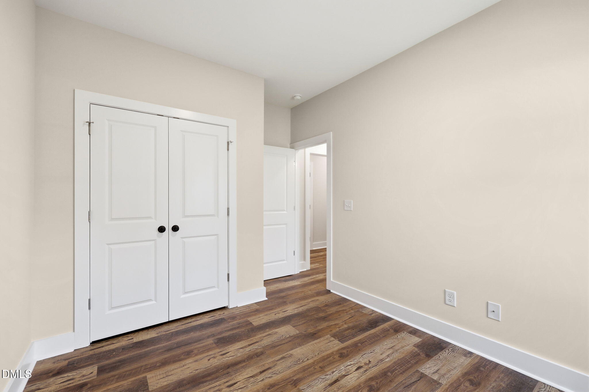 306 S Washington Avenue Property Photo 18