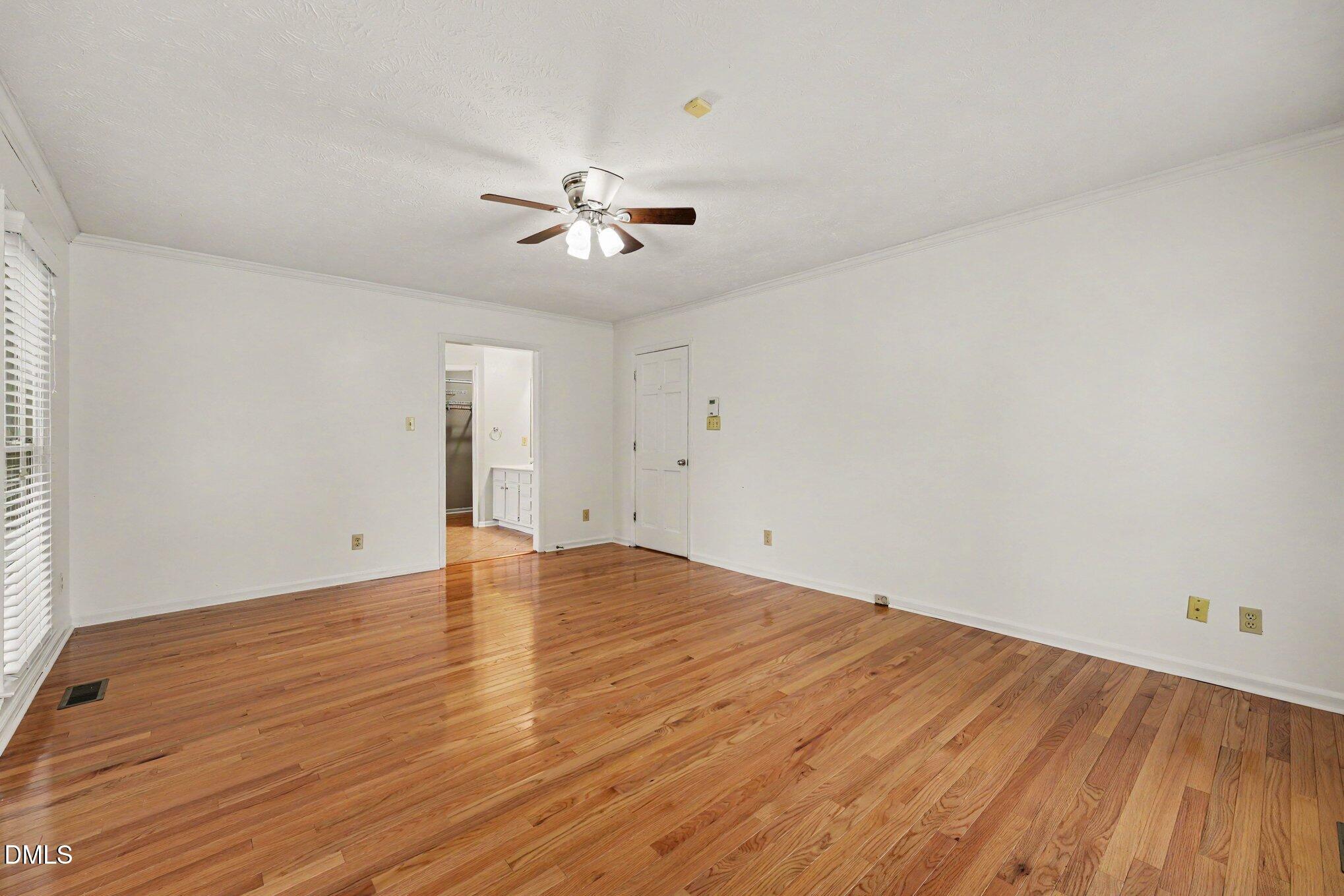 1987 Penrose Drive Property Photo 20