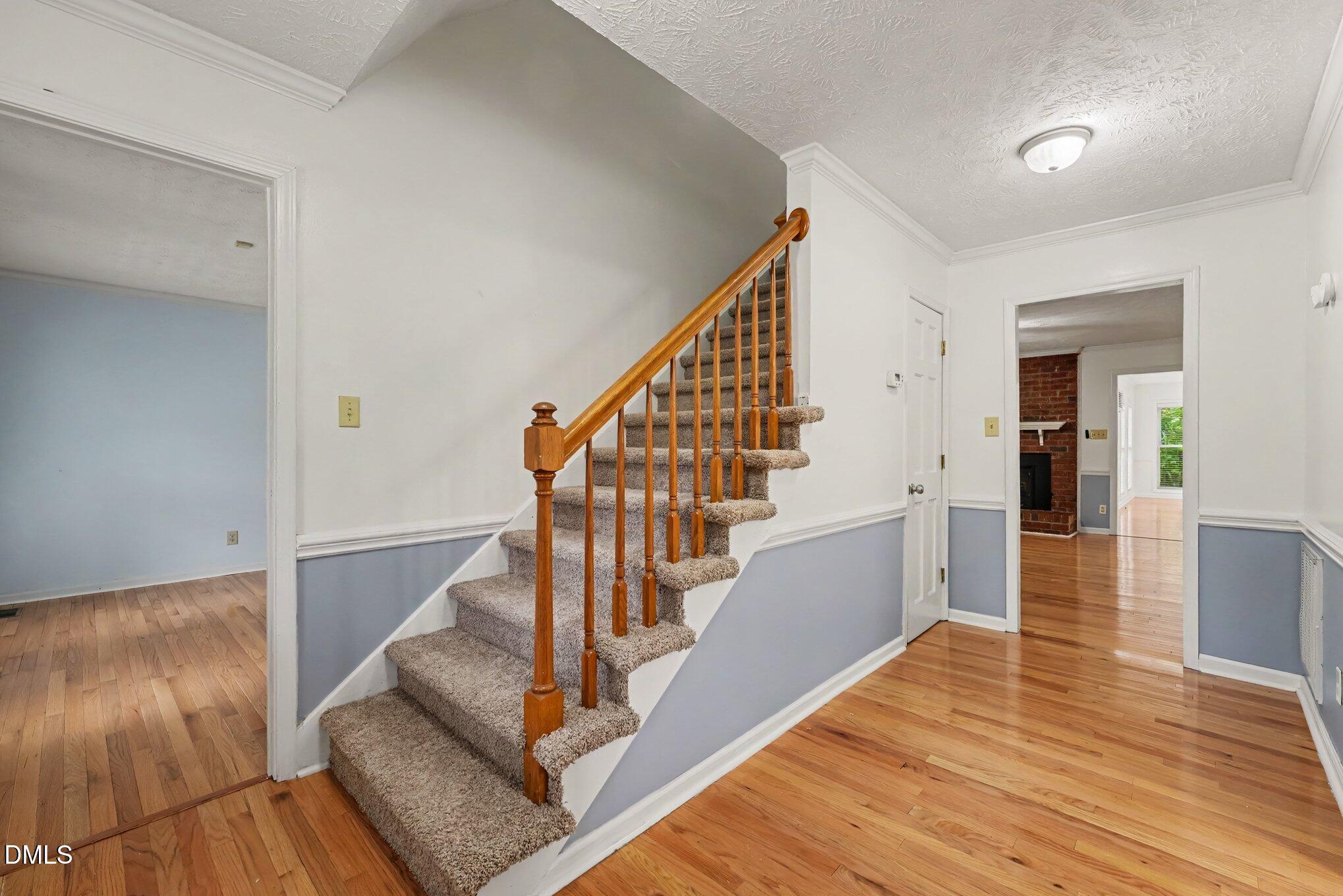 1987 Penrose Drive Property Photo 24