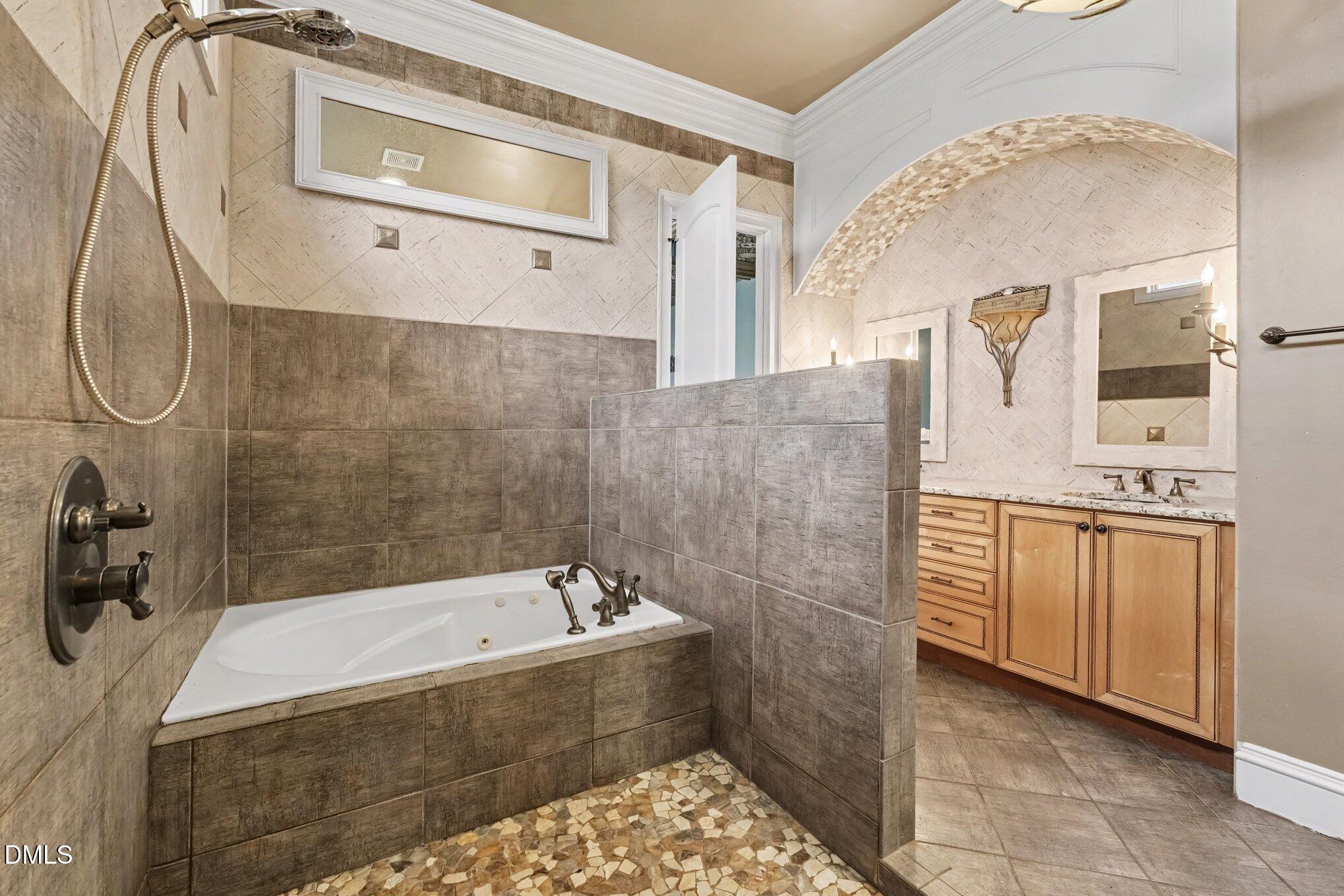 6490 Sid Road Property Photo 23