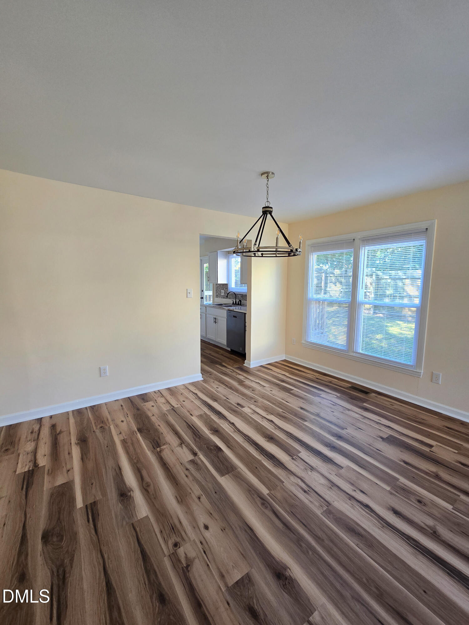 300 Worth Street Property Photo 7