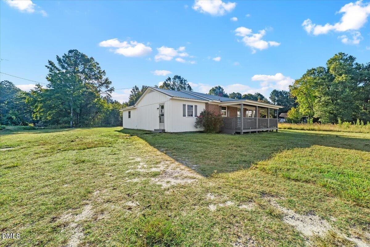1110 Murphy Road Property Photo 1