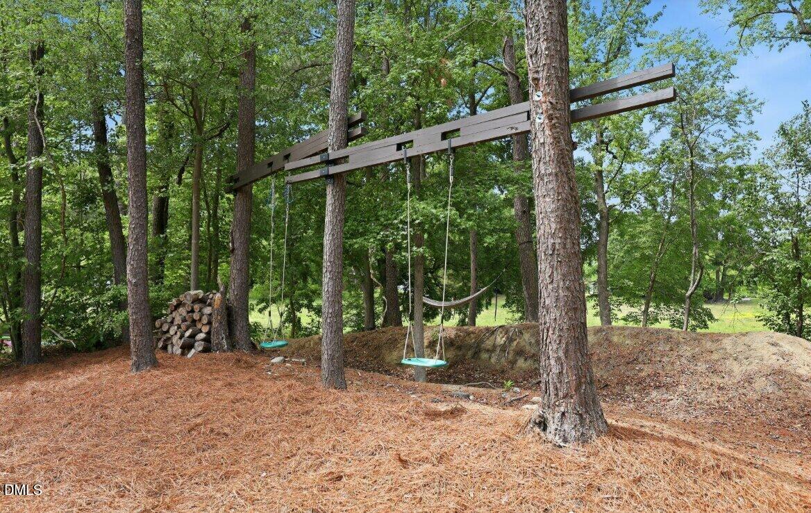 648 Rockbank Loop Property Photo 9