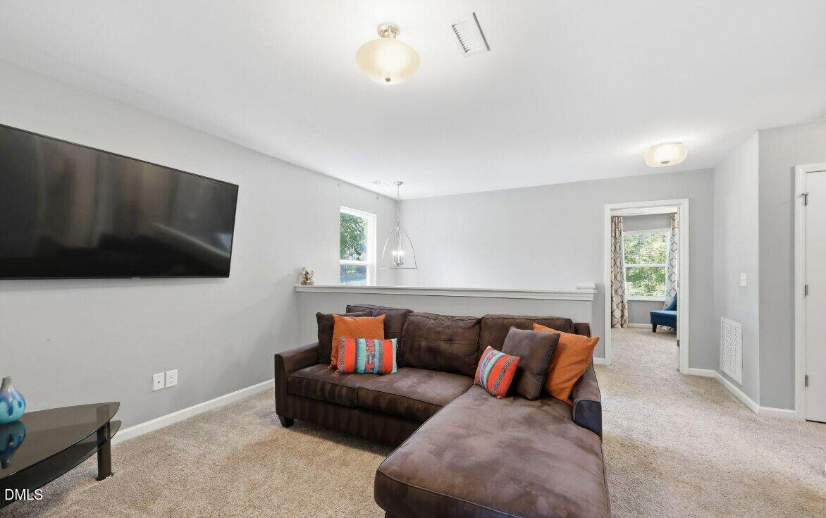 648 Rockbank Loop Property Photo 34