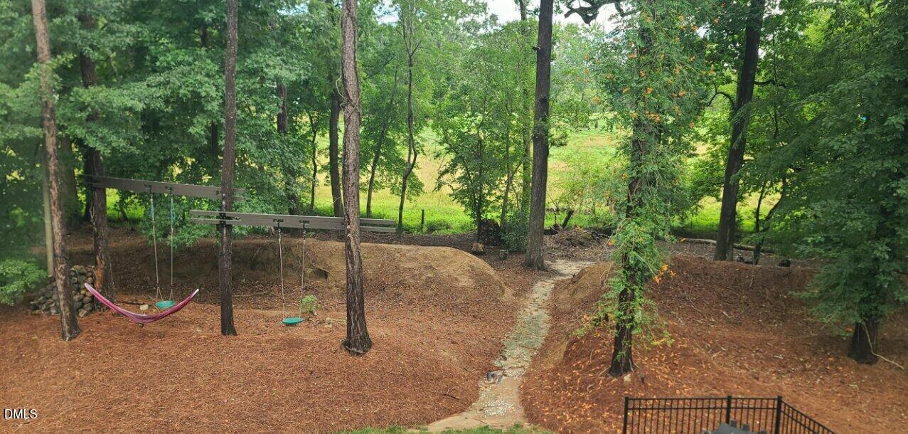 648 Rockbank Loop Property Photo 49