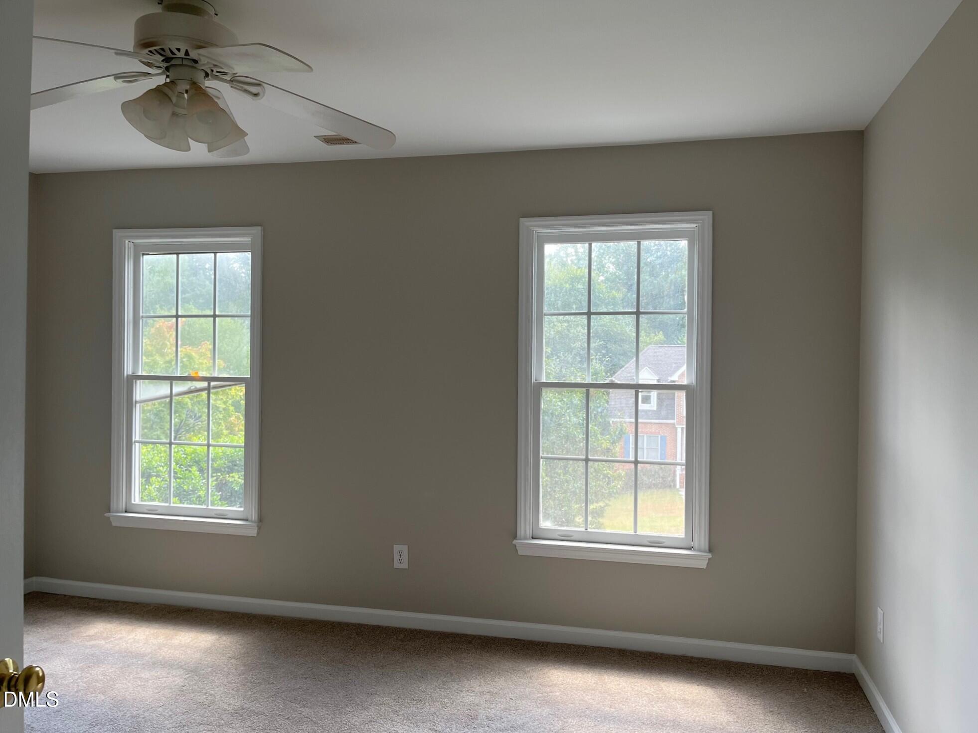 101 Cockleshell Court Property Photo 16