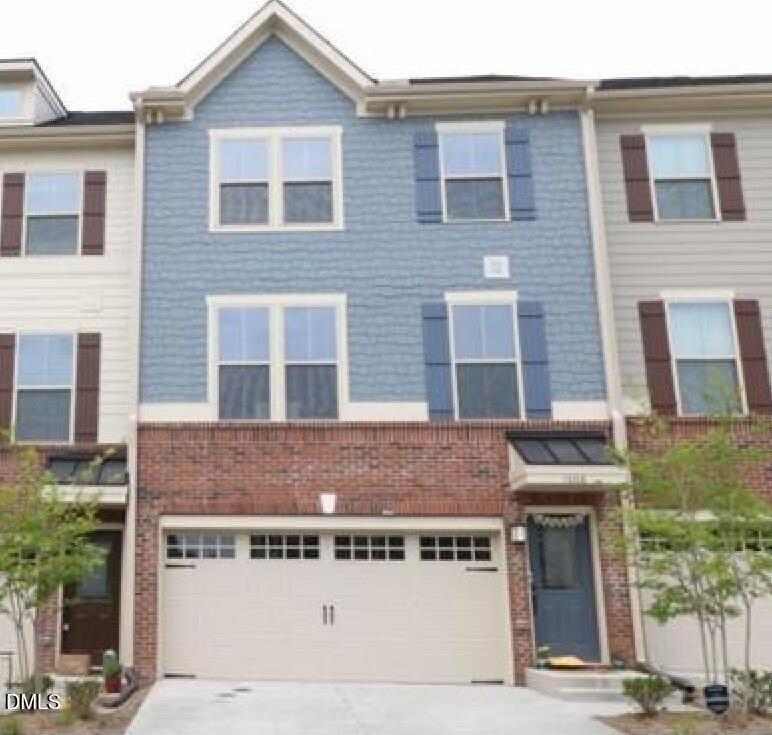 1010 Drayman Place Property Photo 1