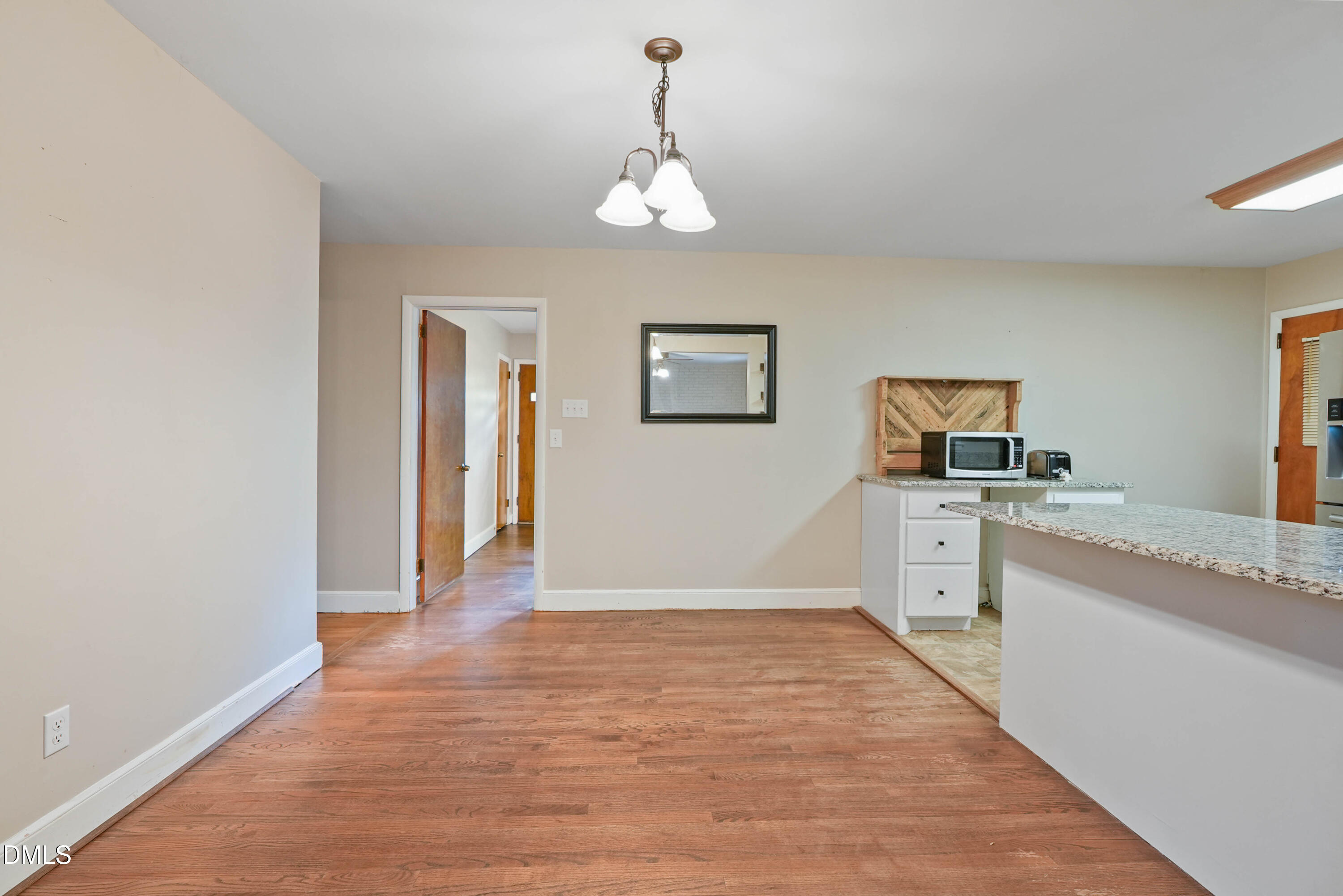 2010 N Shoreline Drive Property Photo 6