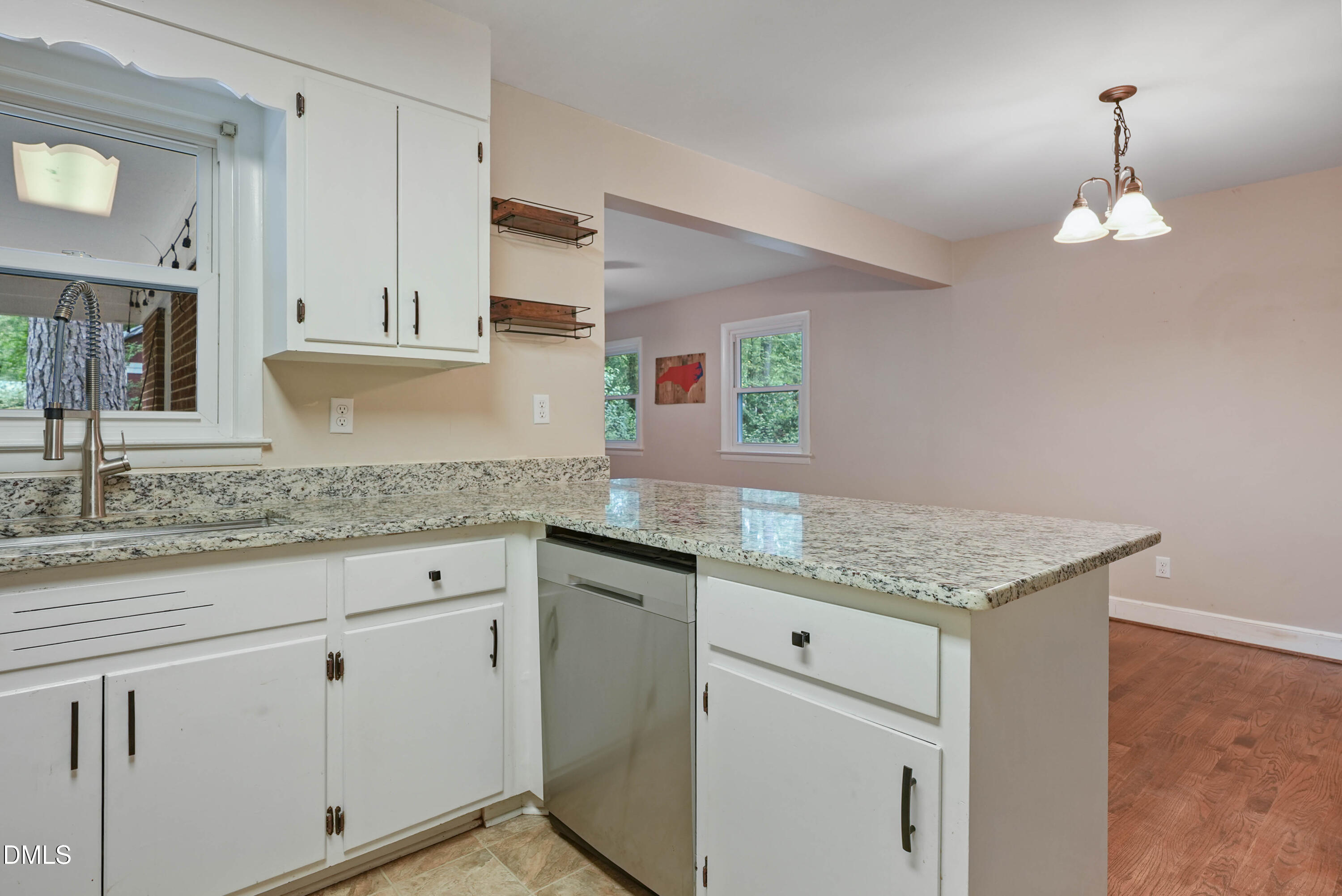 2010 N Shoreline Drive Property Photo 11