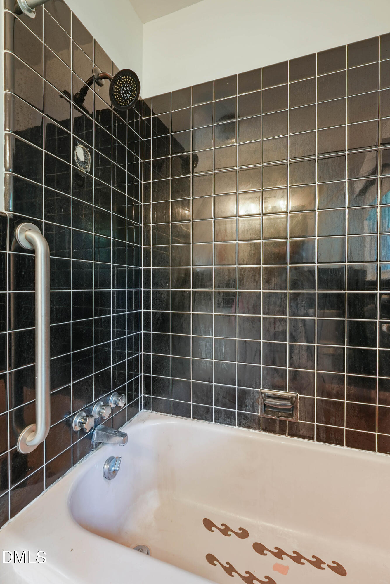 2010 N Shoreline Drive Property Photo 16