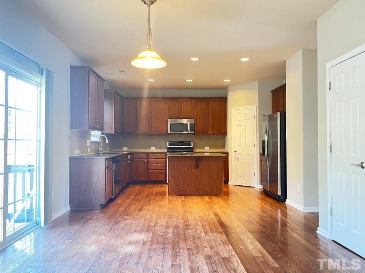 1209 Justice Walk Avenue Property Photo 5