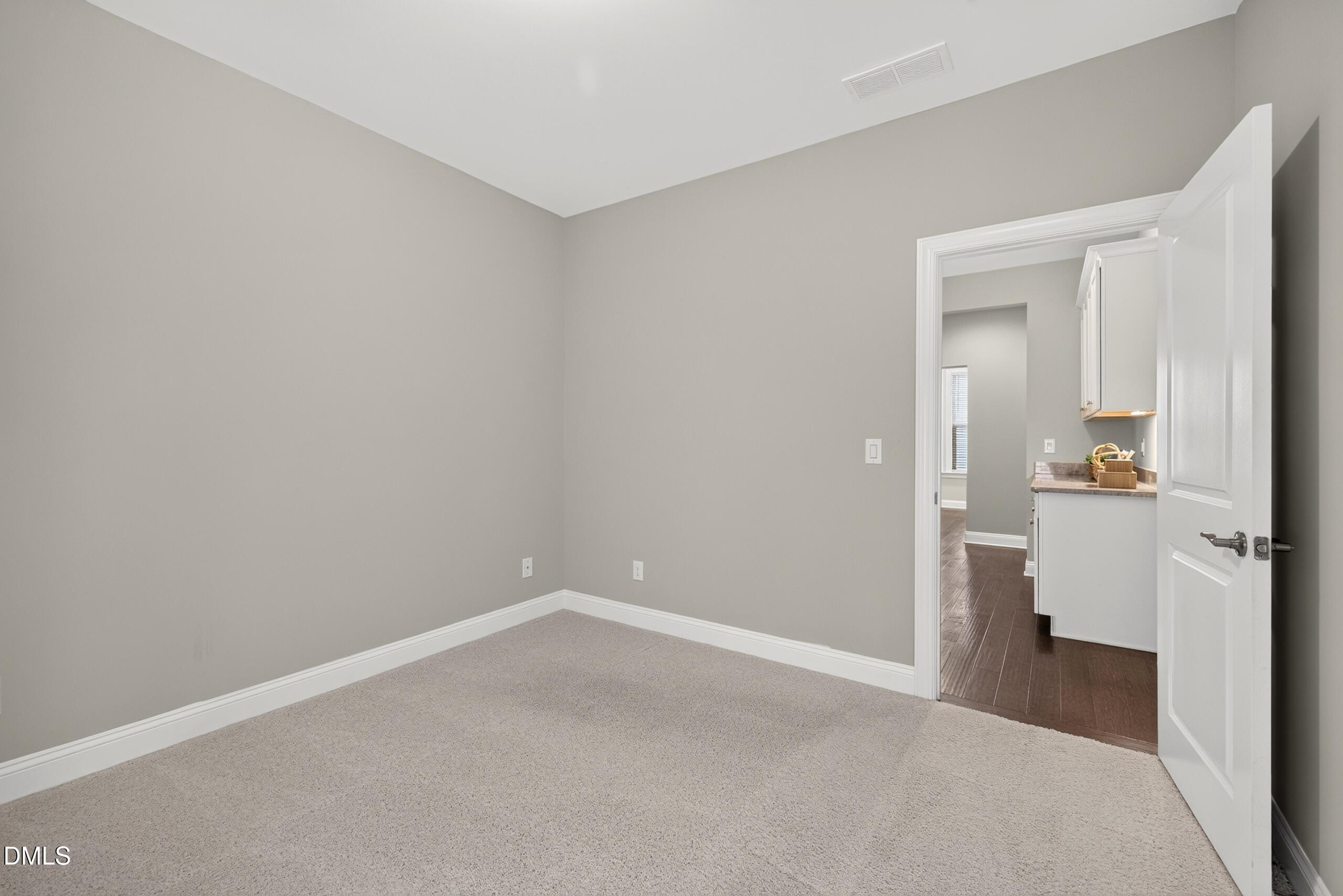 1049 Steinbeck Drive Property Photo 33