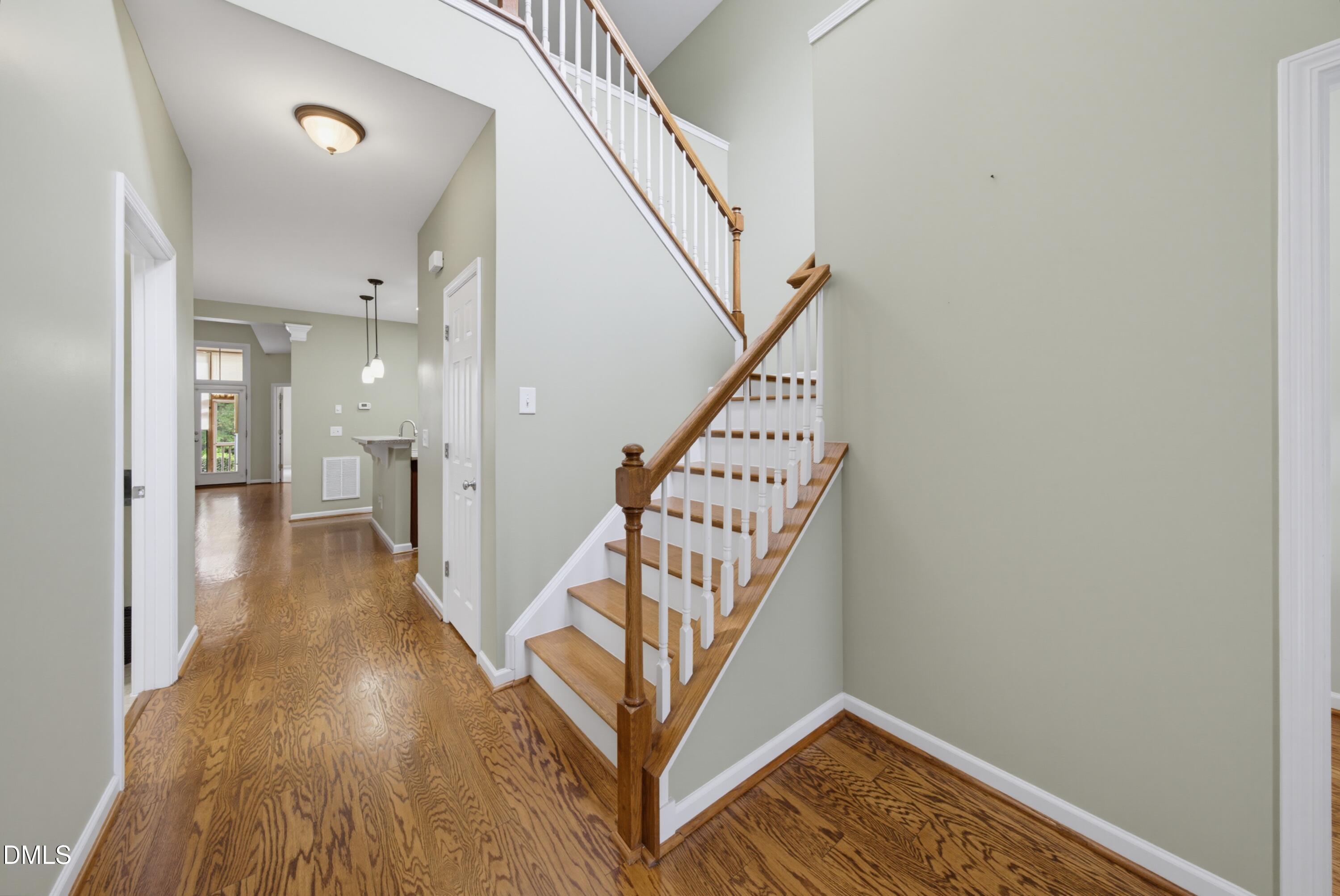 2828 Casona Way Property Photo 14