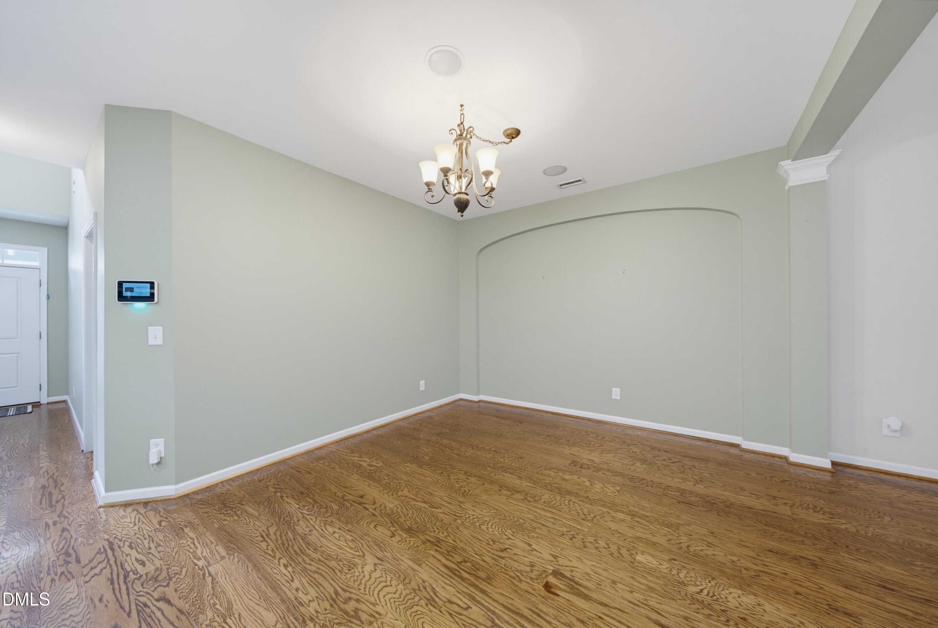2828 Casona Way Property Photo 19