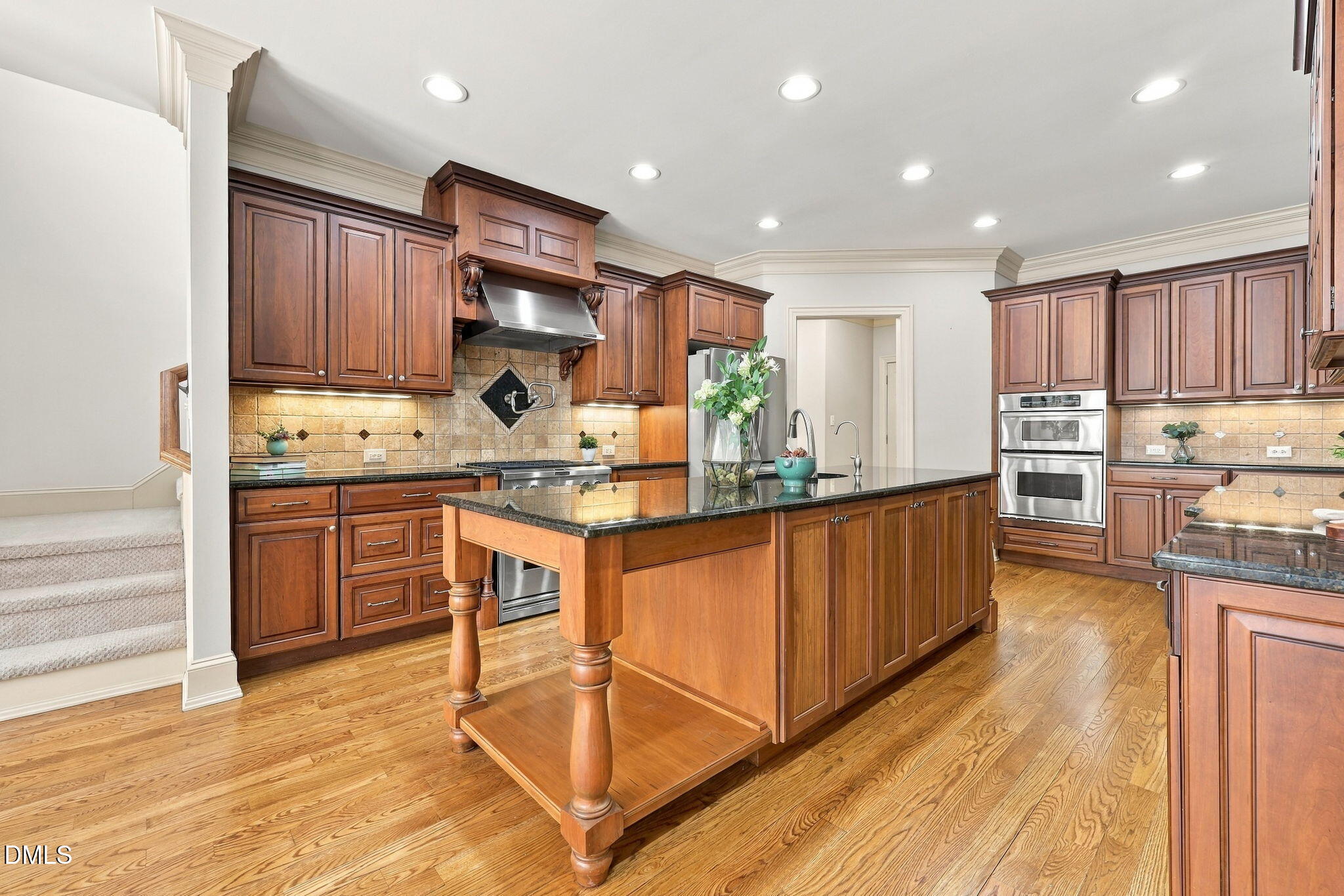 3740 Westbury Lake Drive Property Photo 4