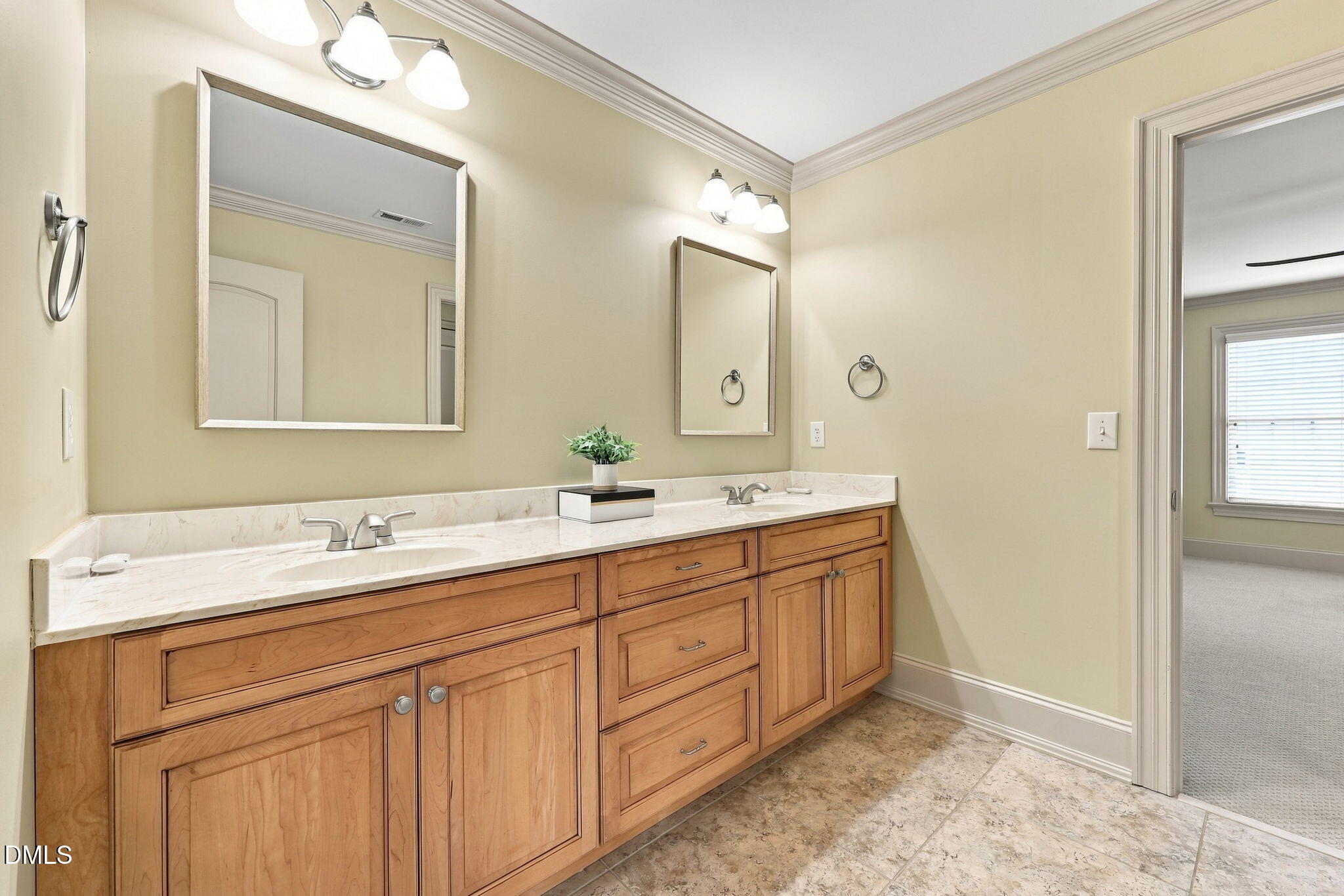 3740 Westbury Lake Drive Property Photo 23